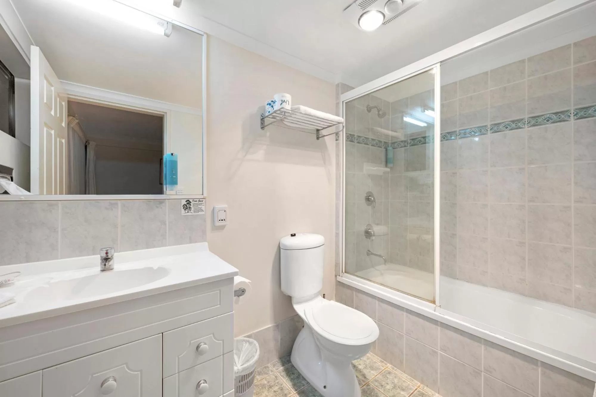 Pegasus Motor Inn and Serviced Apartments