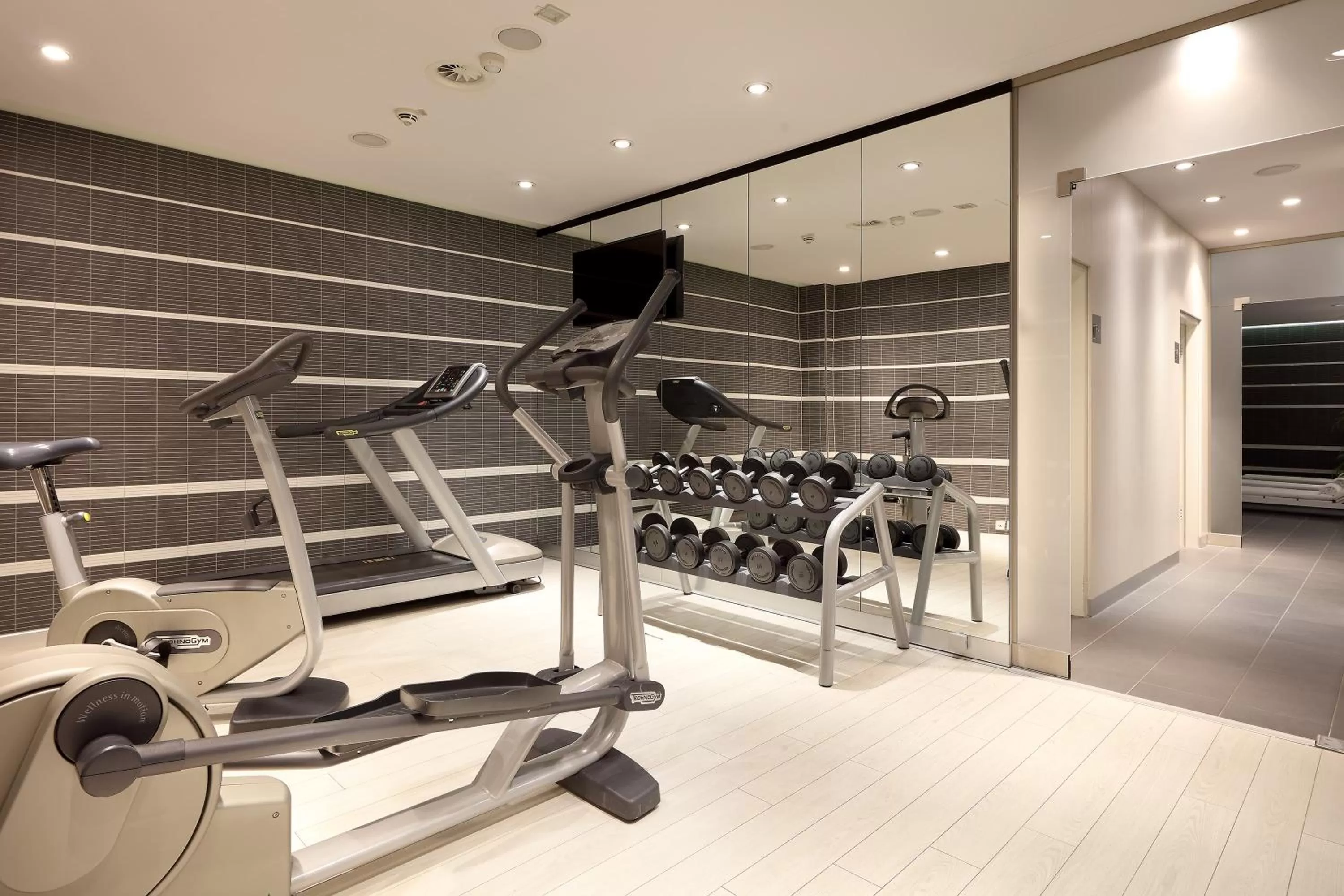Fitness centre/facilities in Eurostars Book Hotel