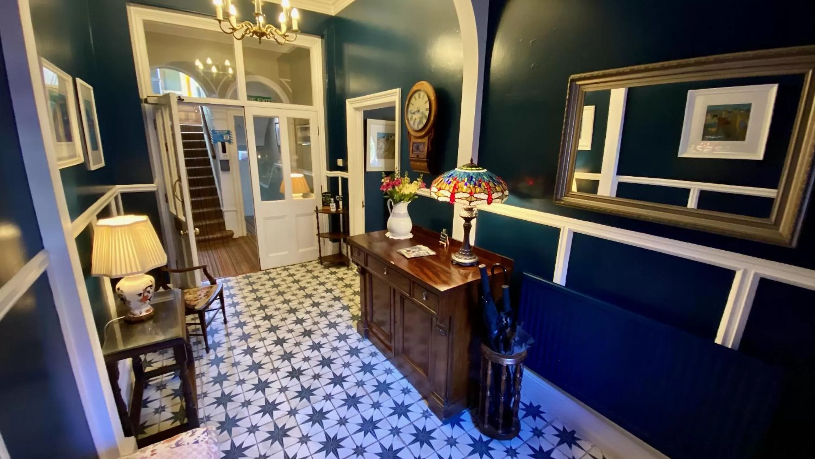 Lobby or reception in 23 St Mary's