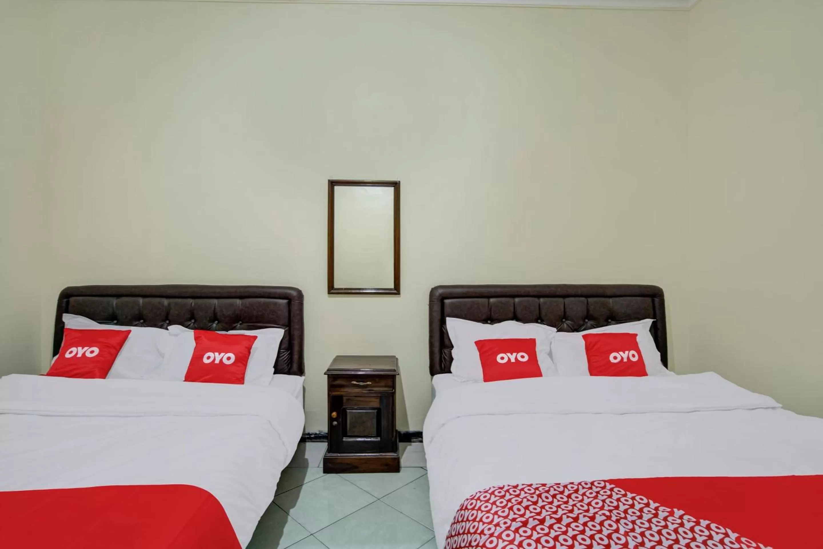 Bedroom, Bed in OYO 3862 Syariah Hotel Pandan Wangi