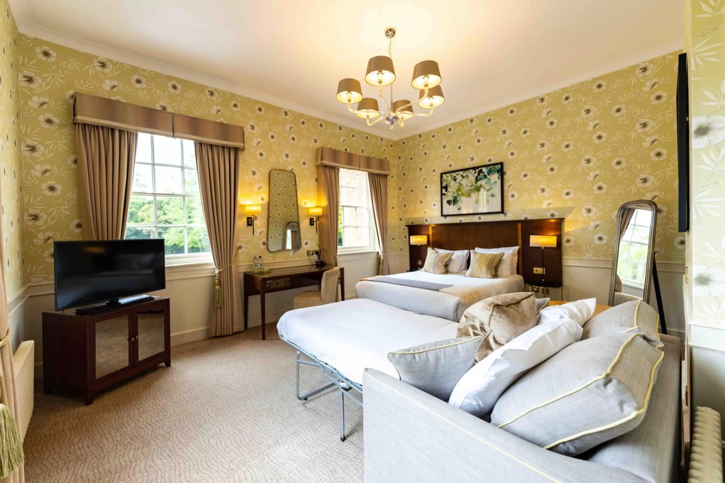 Bedroom, Bed in Royal Berkshire