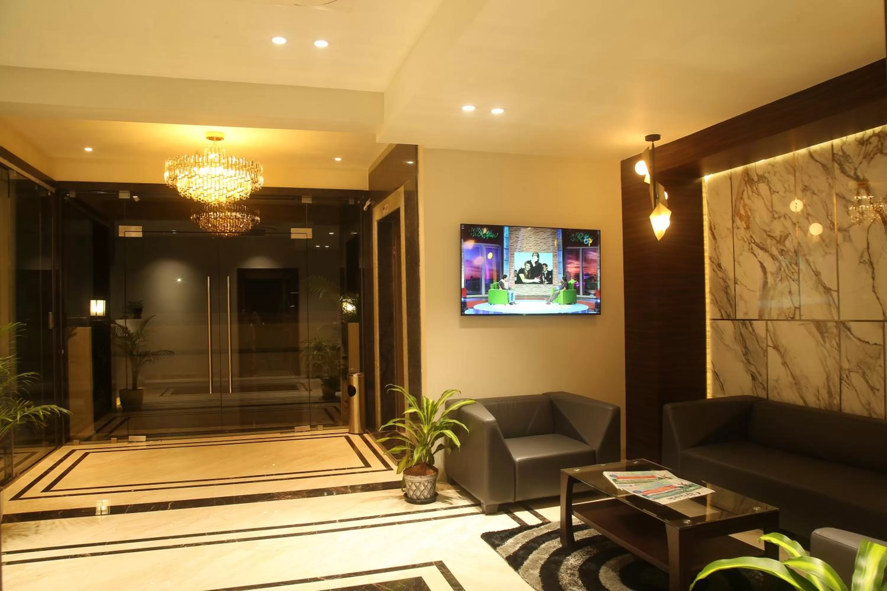 Property building, Lobby/Reception in PARK IRIS HOTELS, Bharathi Nagar