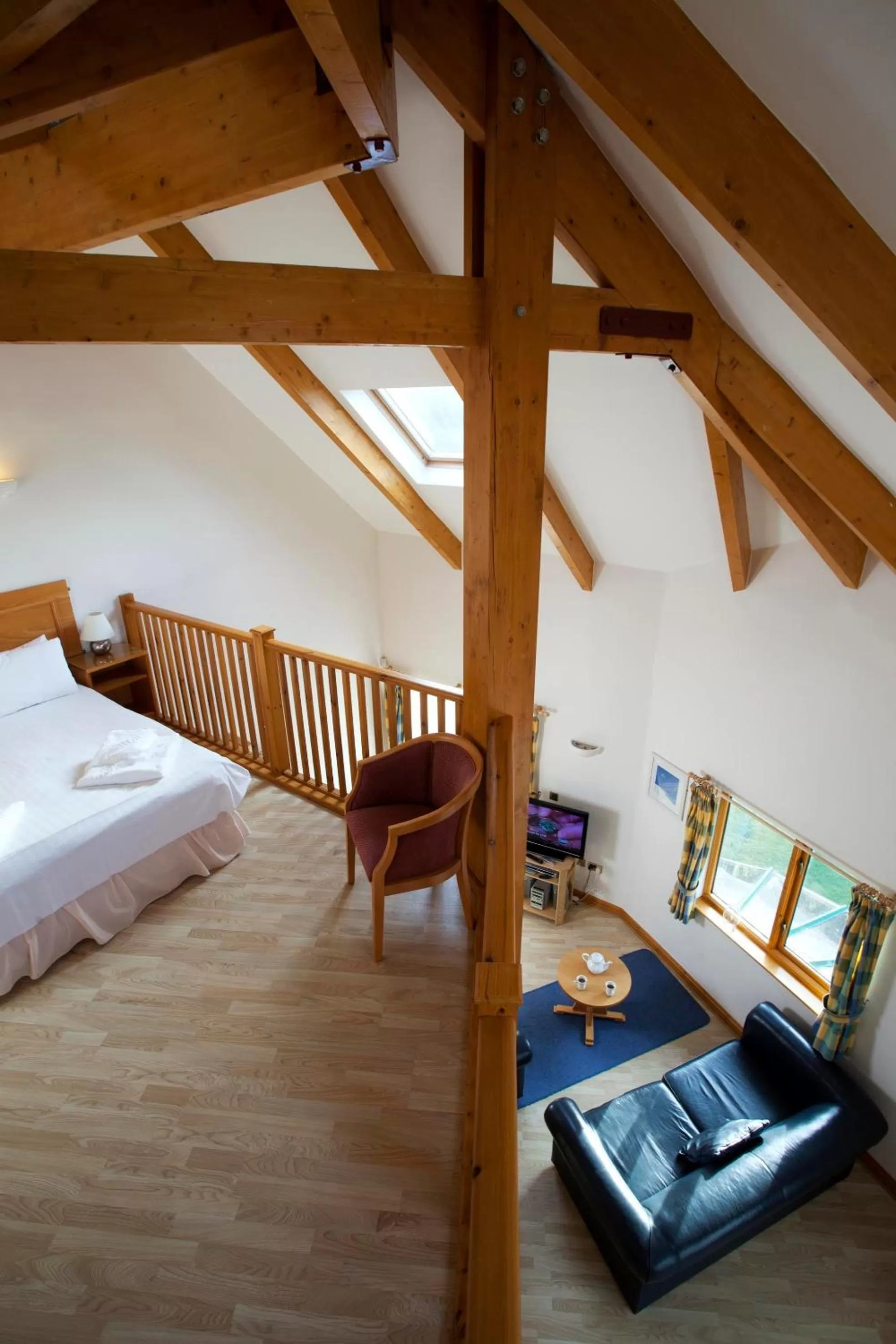 Photo of the whole room, Bed in Tregenna Castle Resort