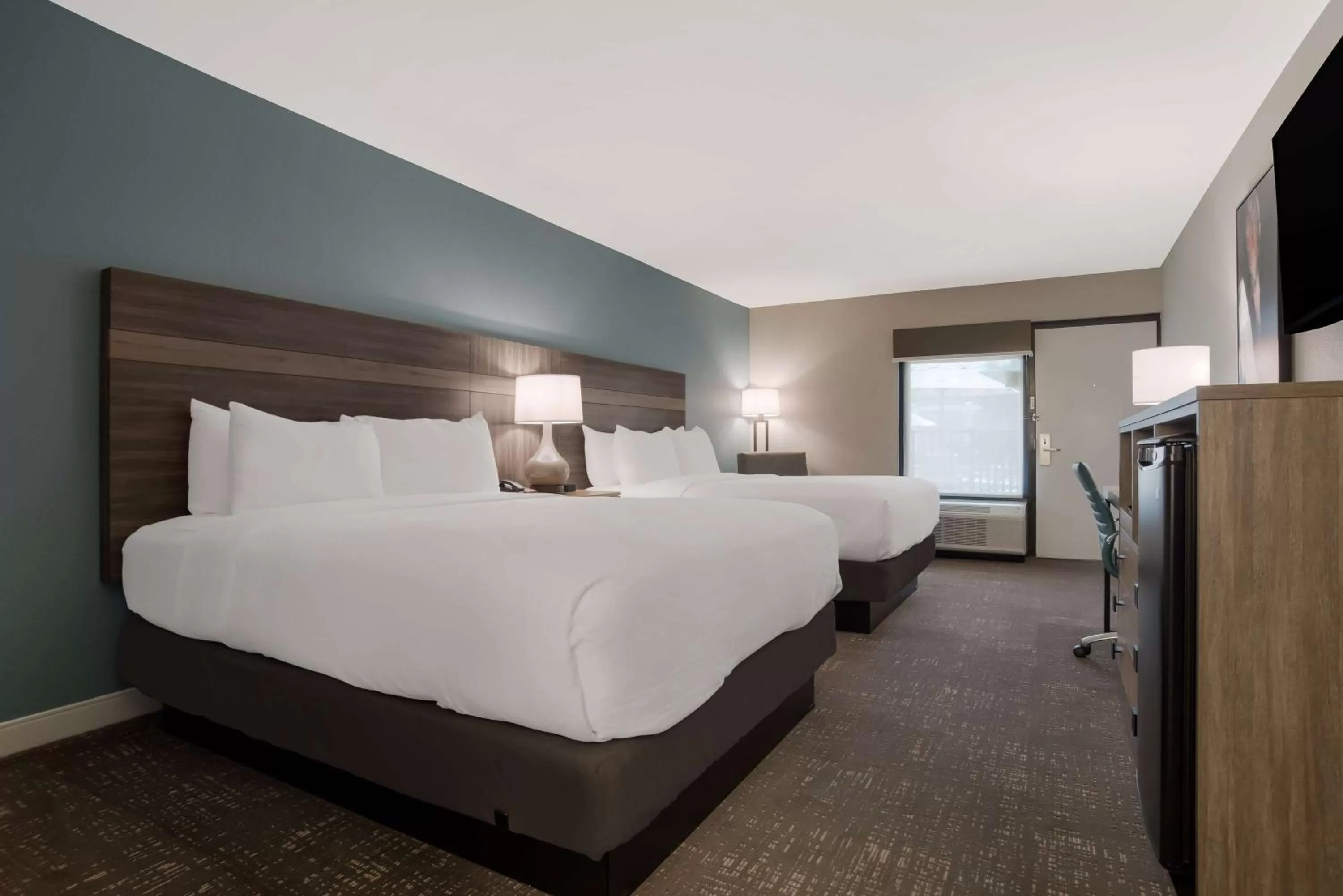 Bedroom, Bed in Best Western Flagship Inn