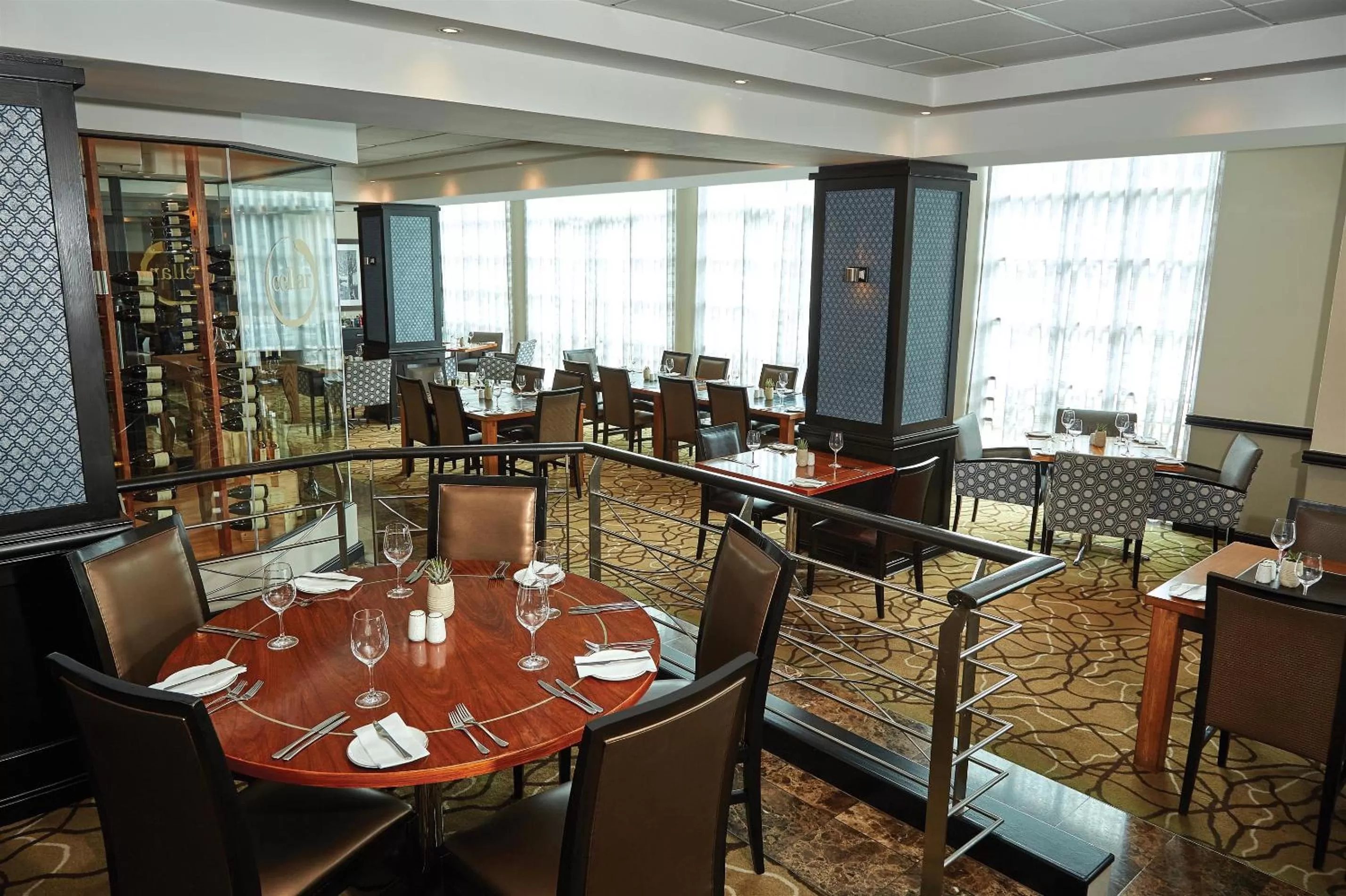 Restaurant/places to eat in Southern Sun Waterfront Cape Town