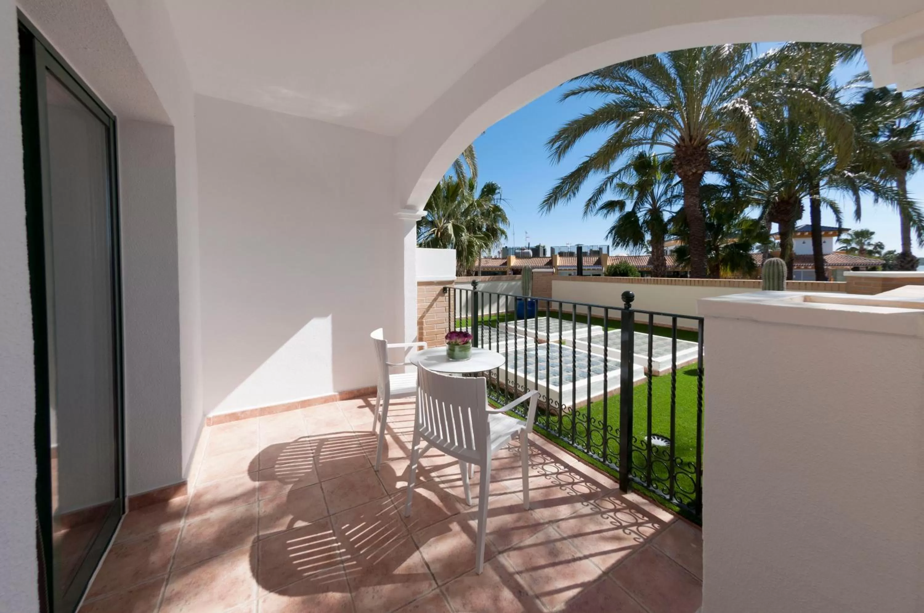 Balcony/Terrace in Hotel La Laguna Spa & Golf