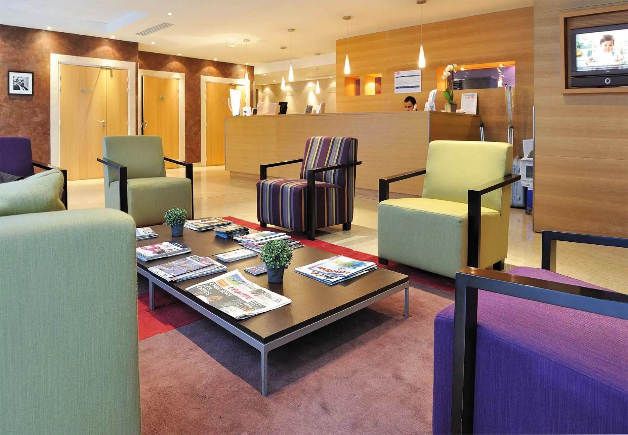 Lobby or reception in Residhome Paris Opéra