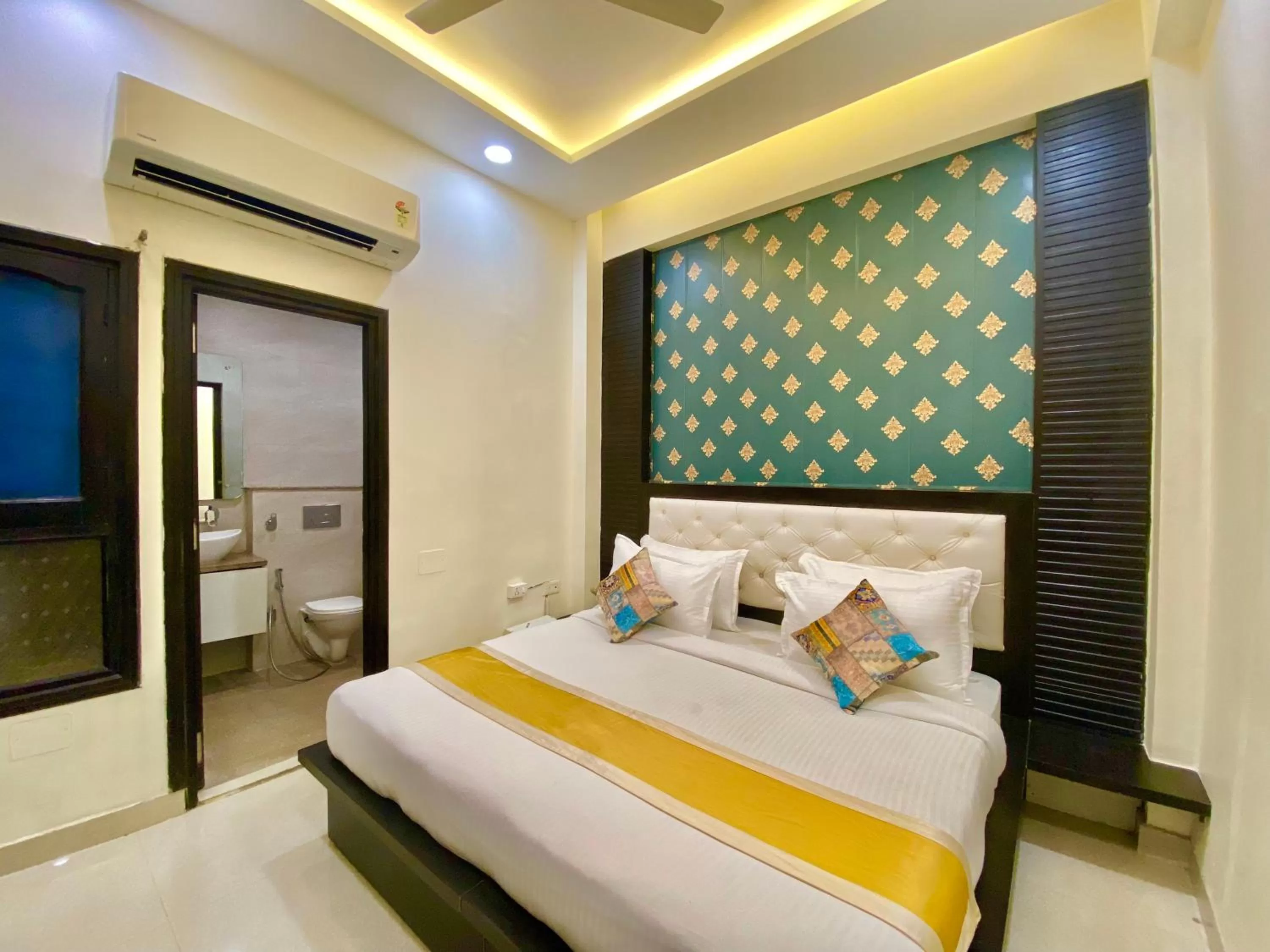 Bed in Green View by Green Tree Hotels