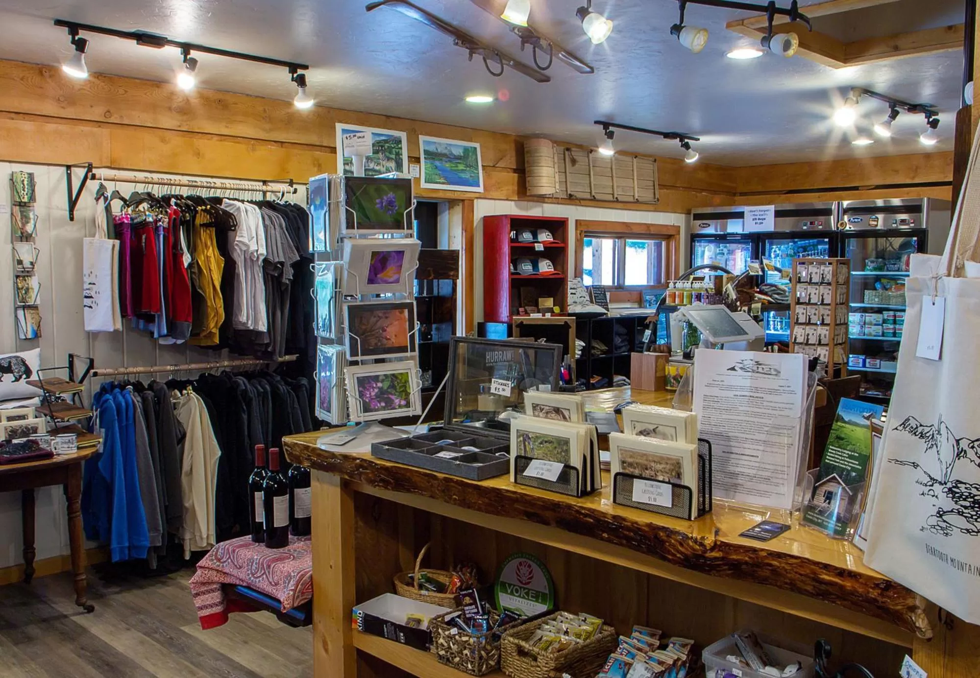 High Country Motel and Cabins