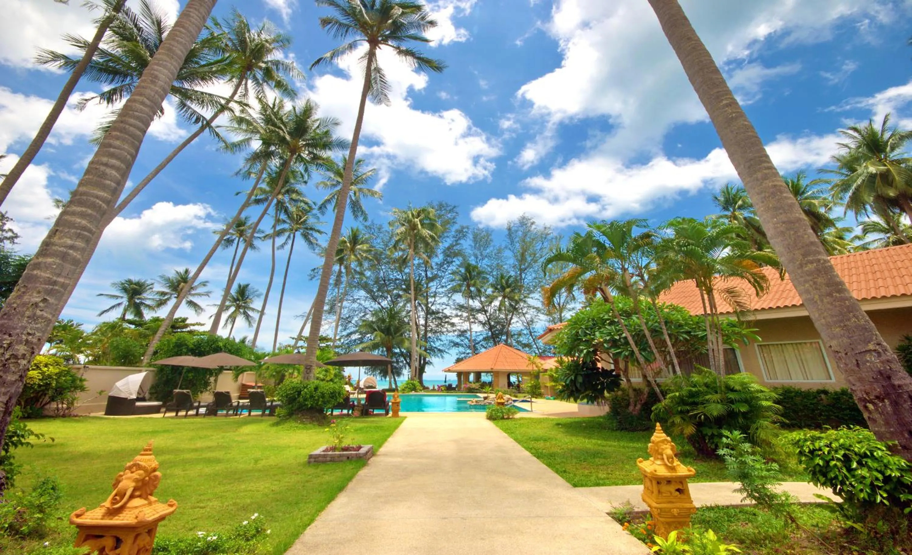 Pool view in The Siam Residence Boutique Resort