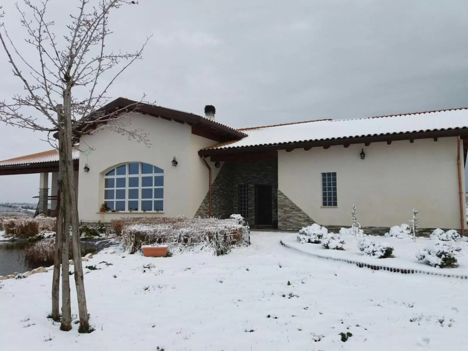 Property building in La collina delle fonti