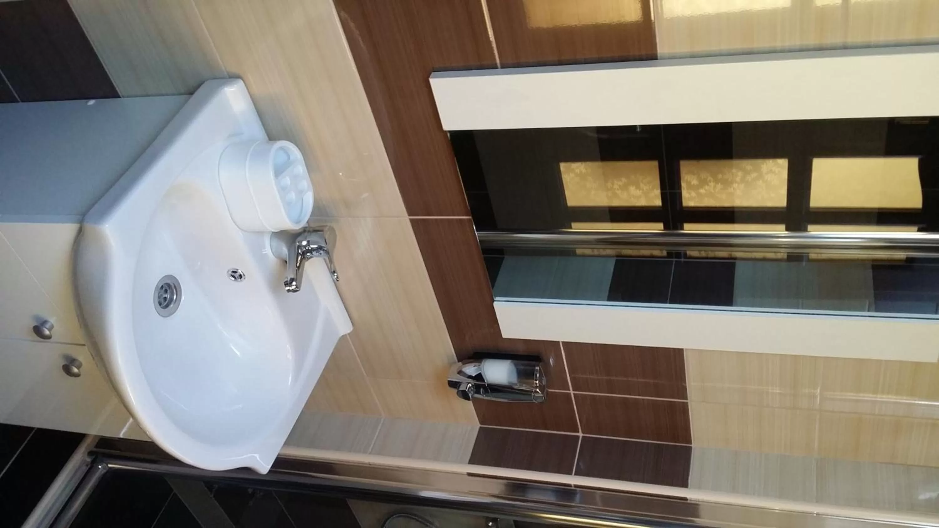 Bathroom in Hazanéző Panzió