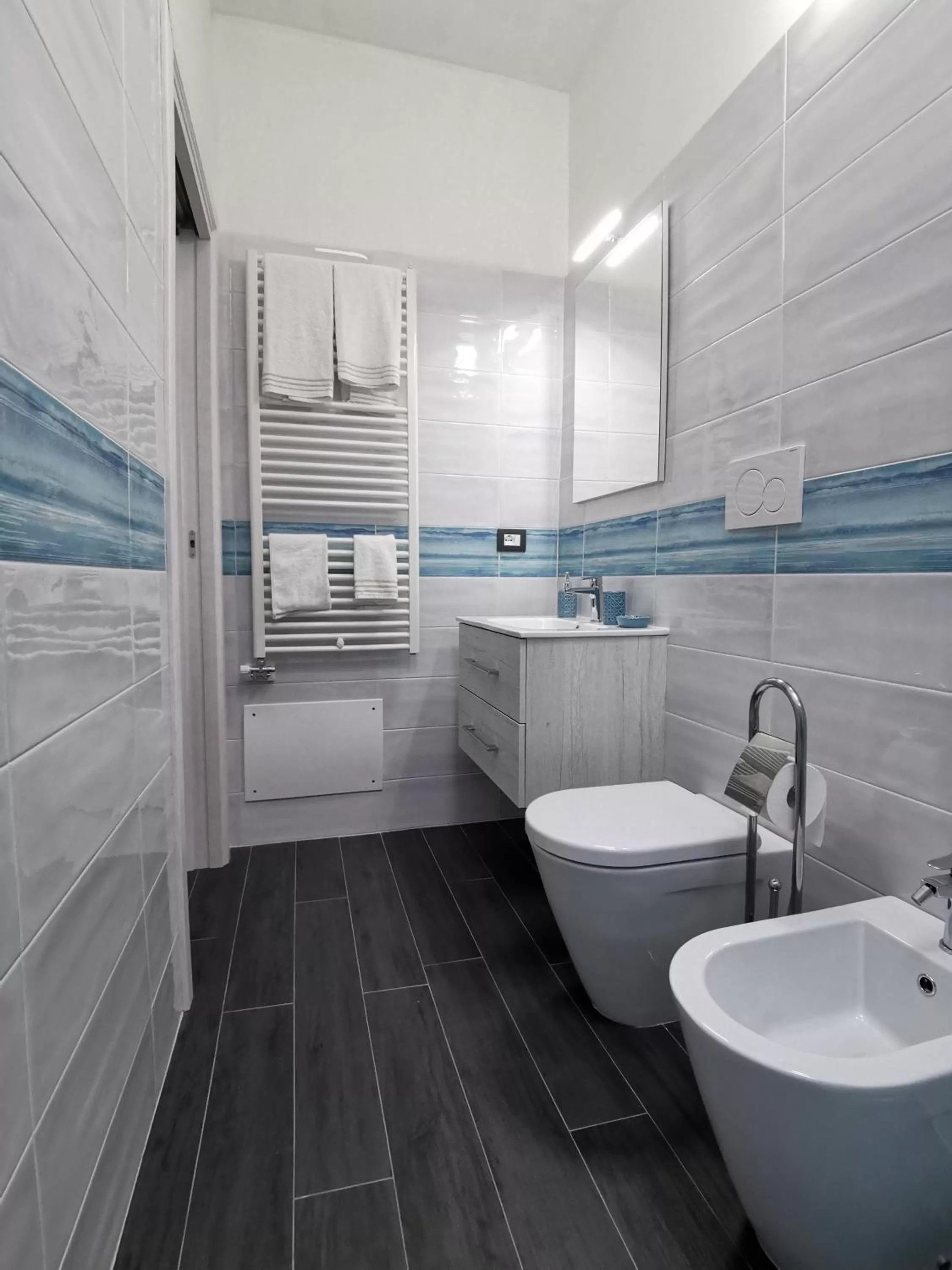 Bedroom, Bathroom in B&B The Sun 'tis