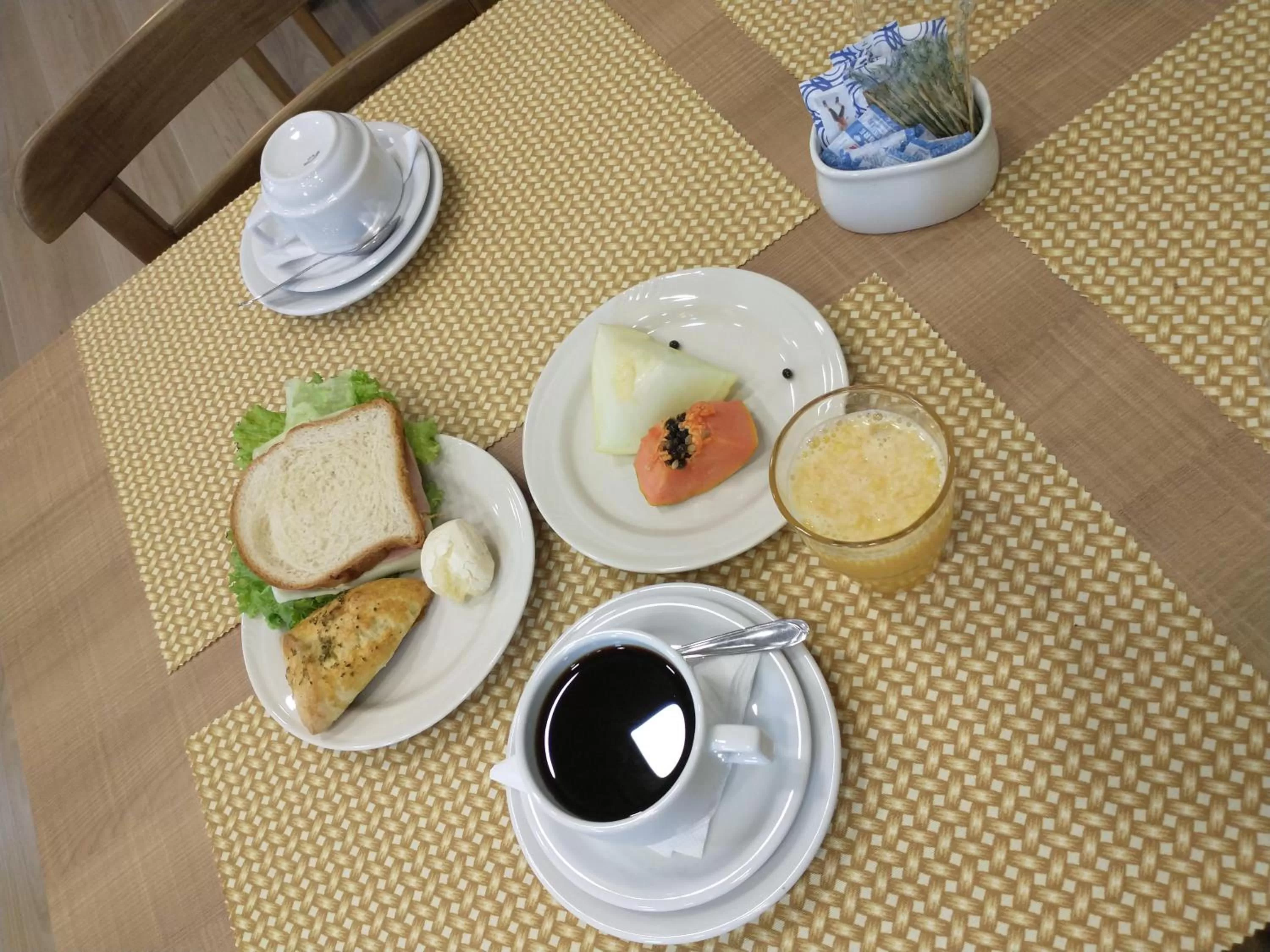 Breakfast in Rambo Hotel