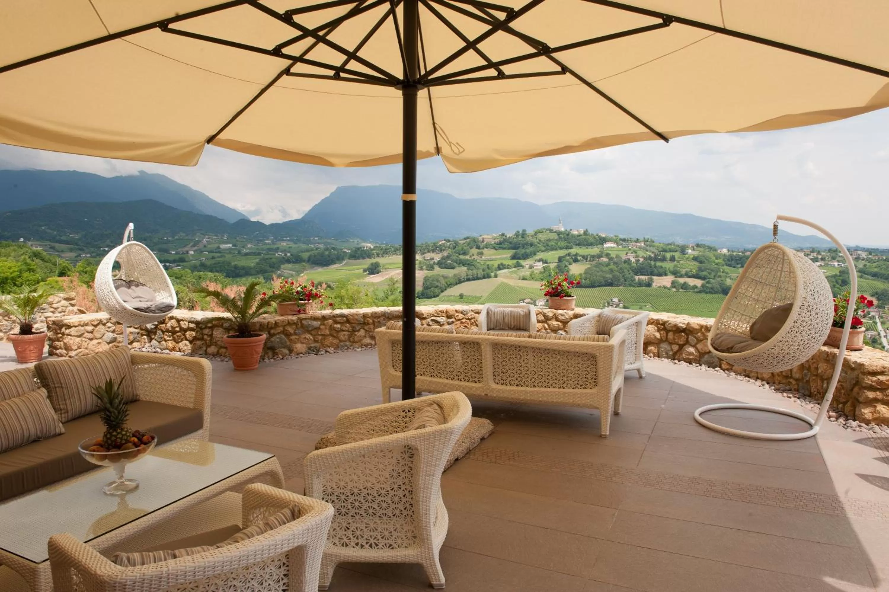 Property building in Villa del Poggio Prosecco Bike Hotel