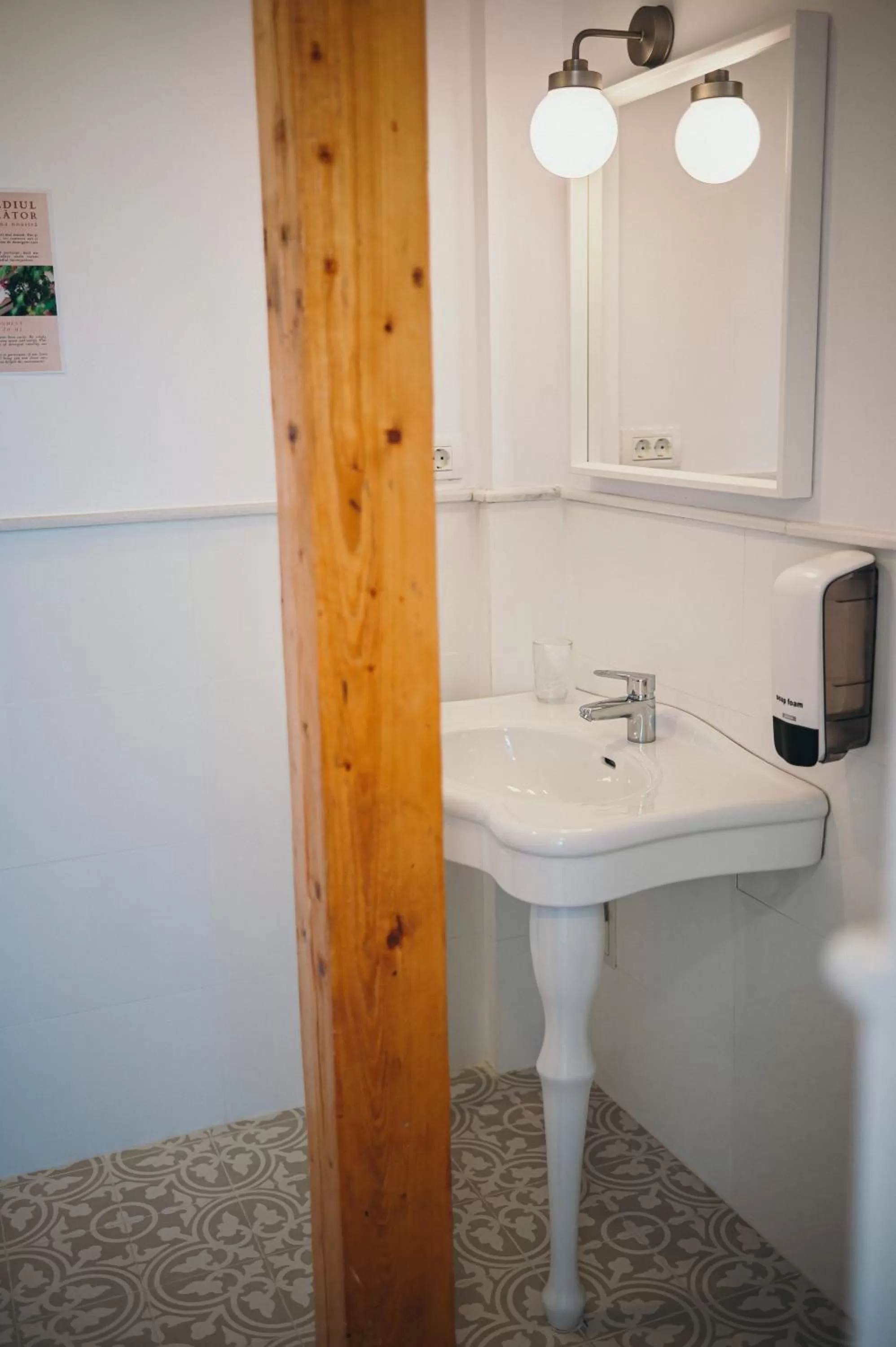 Bathroom in Nest Guesthouse