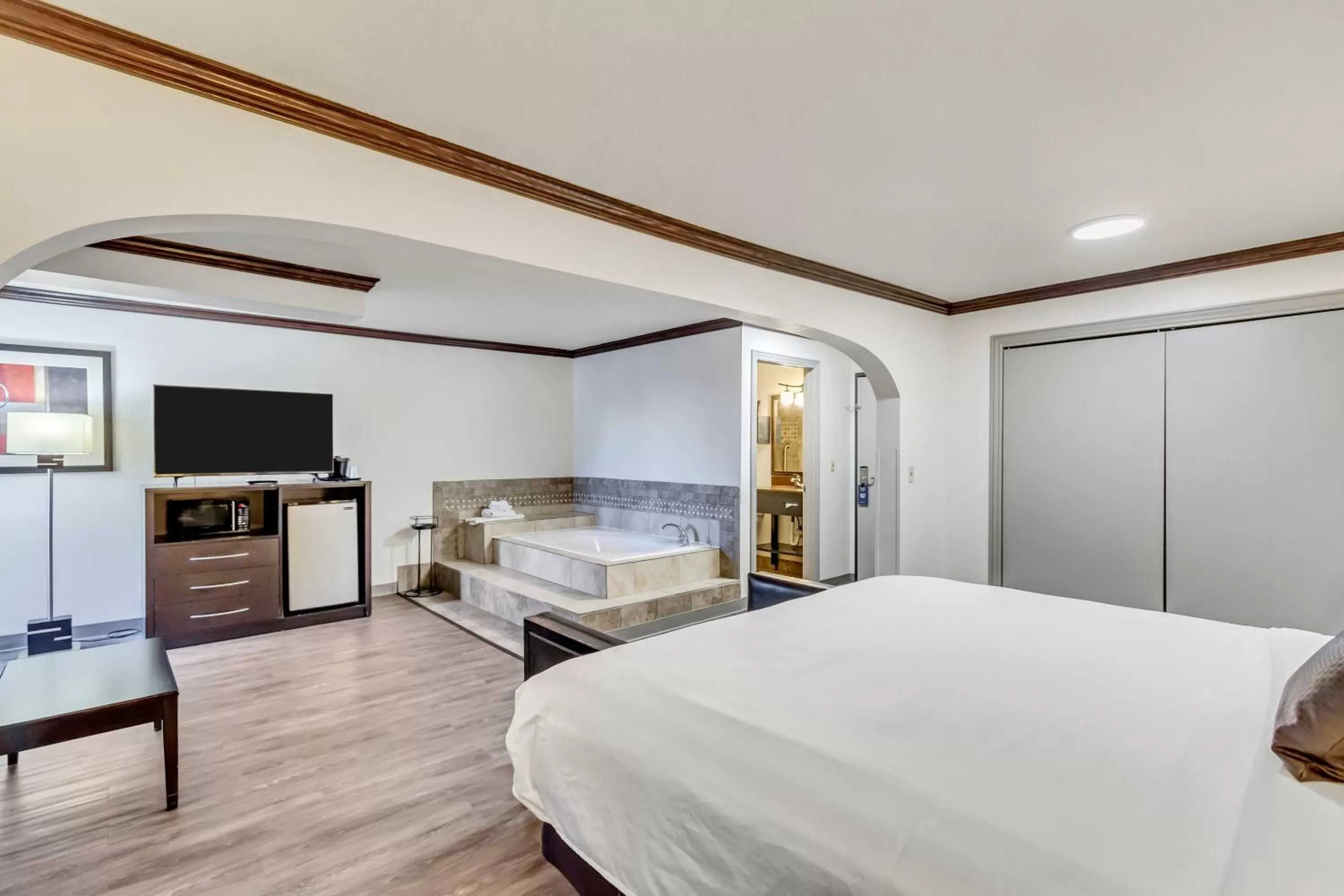 Bed in Park Inn by Radisson, Salt Lake City-Midvale