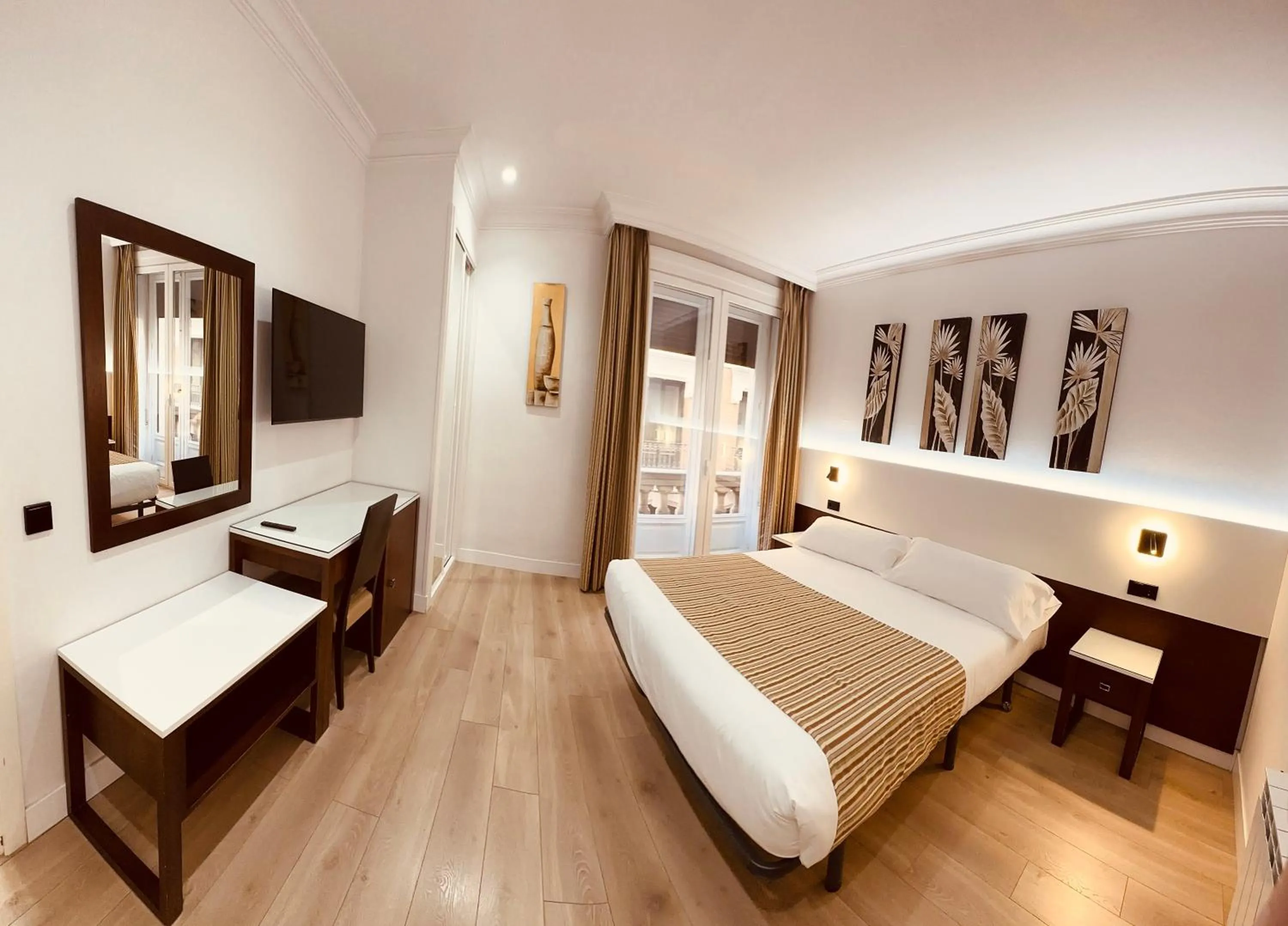 Bed in Hostal Abadia Madrid