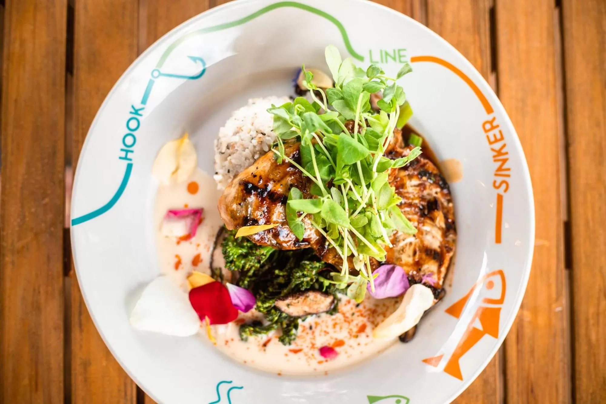 Restaurant/places to eat in Kauai Shores Hotel