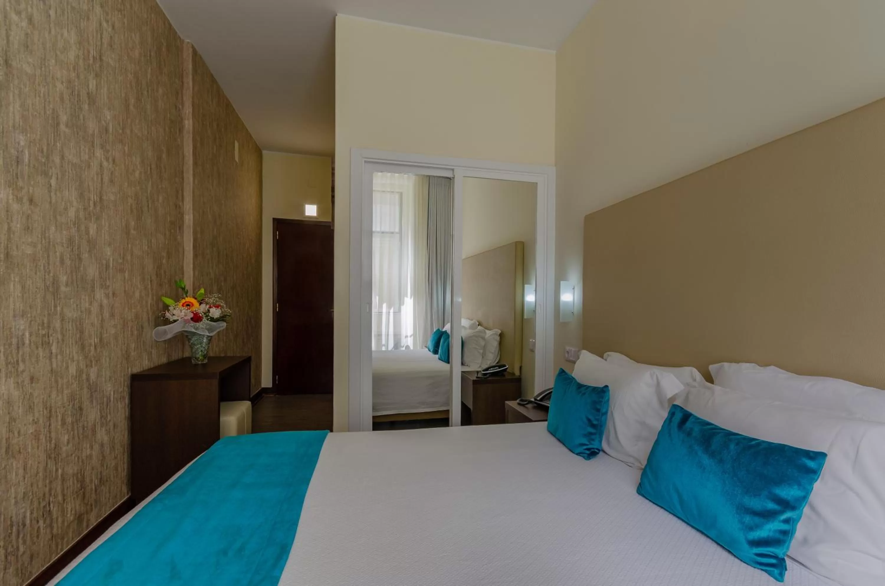 Bed in Hotel LX Rossio