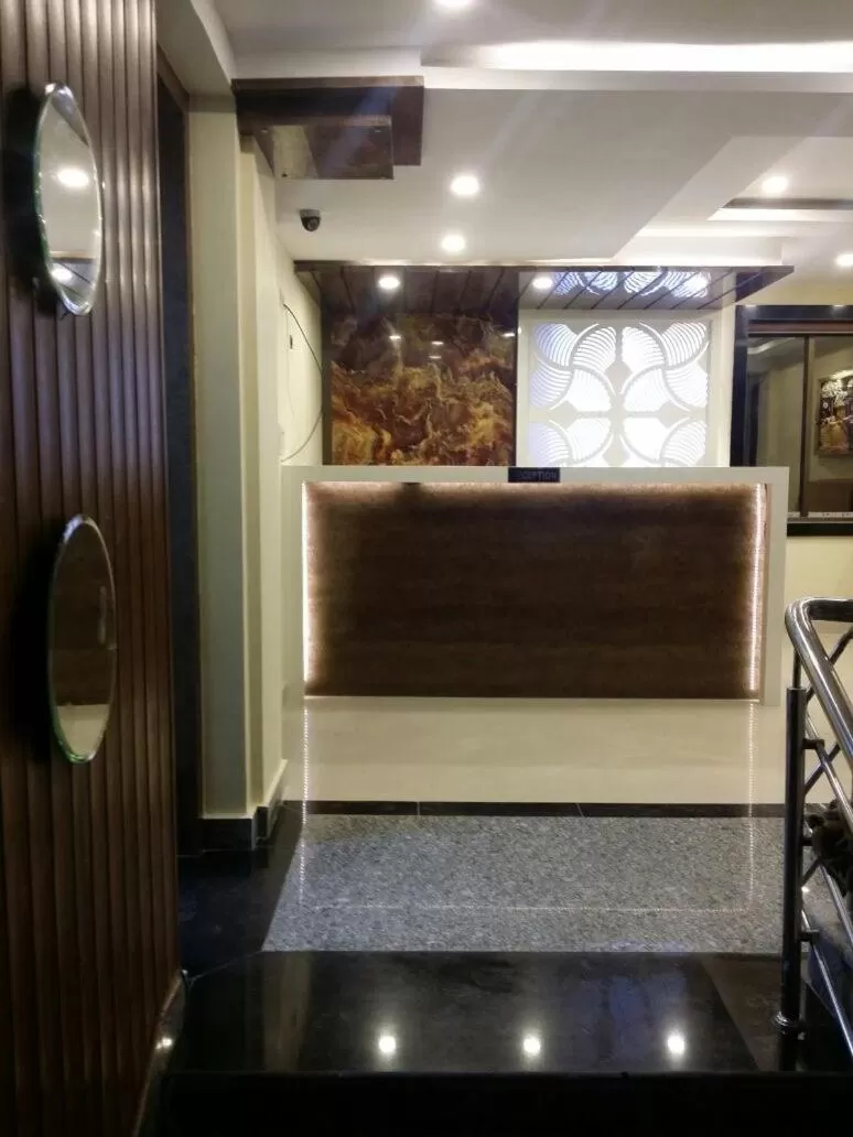 Lobby/Reception in Diamond Plaza