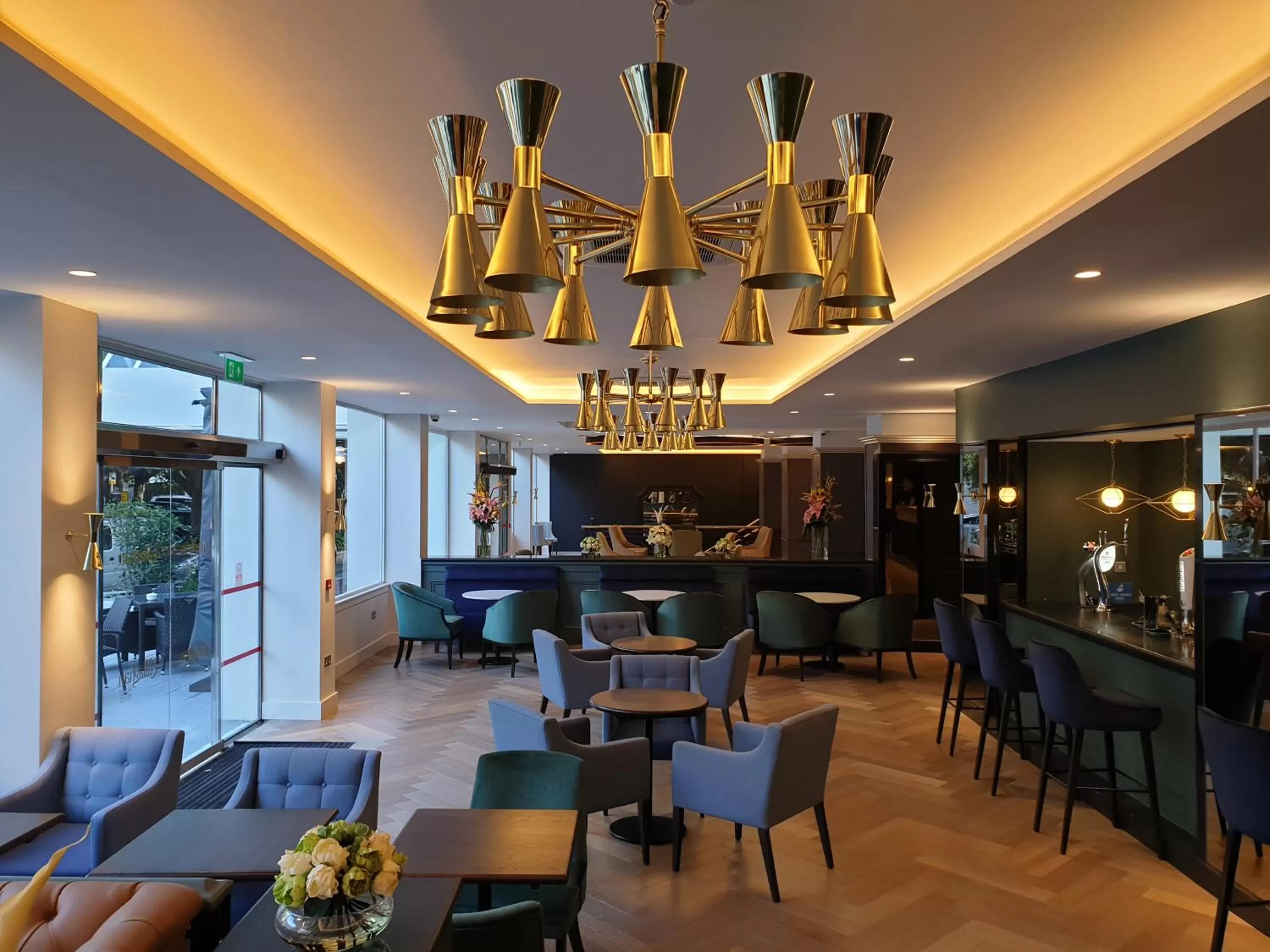 Lounge or bar in The Eliott Hotel