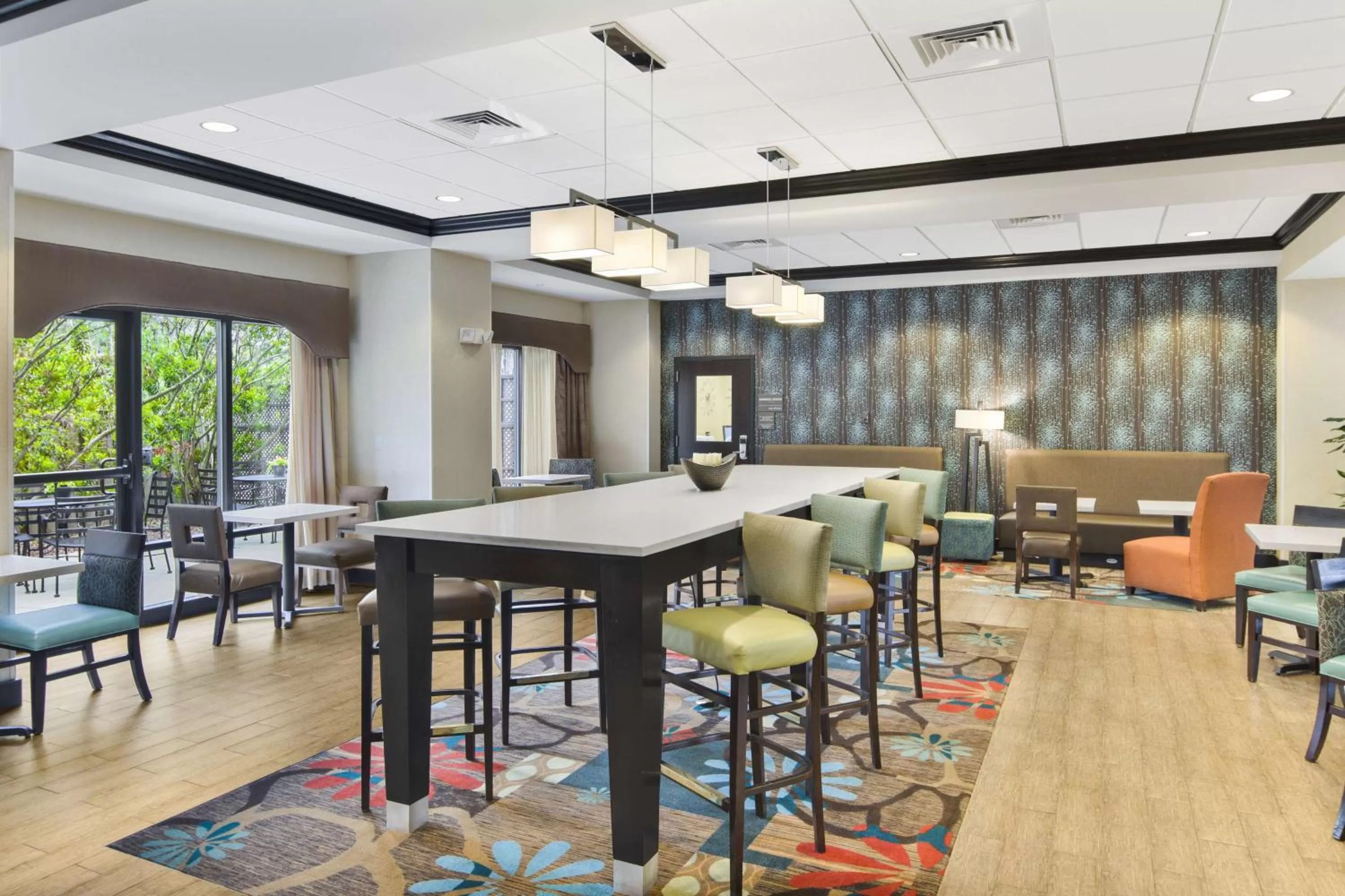 Restaurant/places to eat in Hampton Inn Columbia I-20-Clemson Road