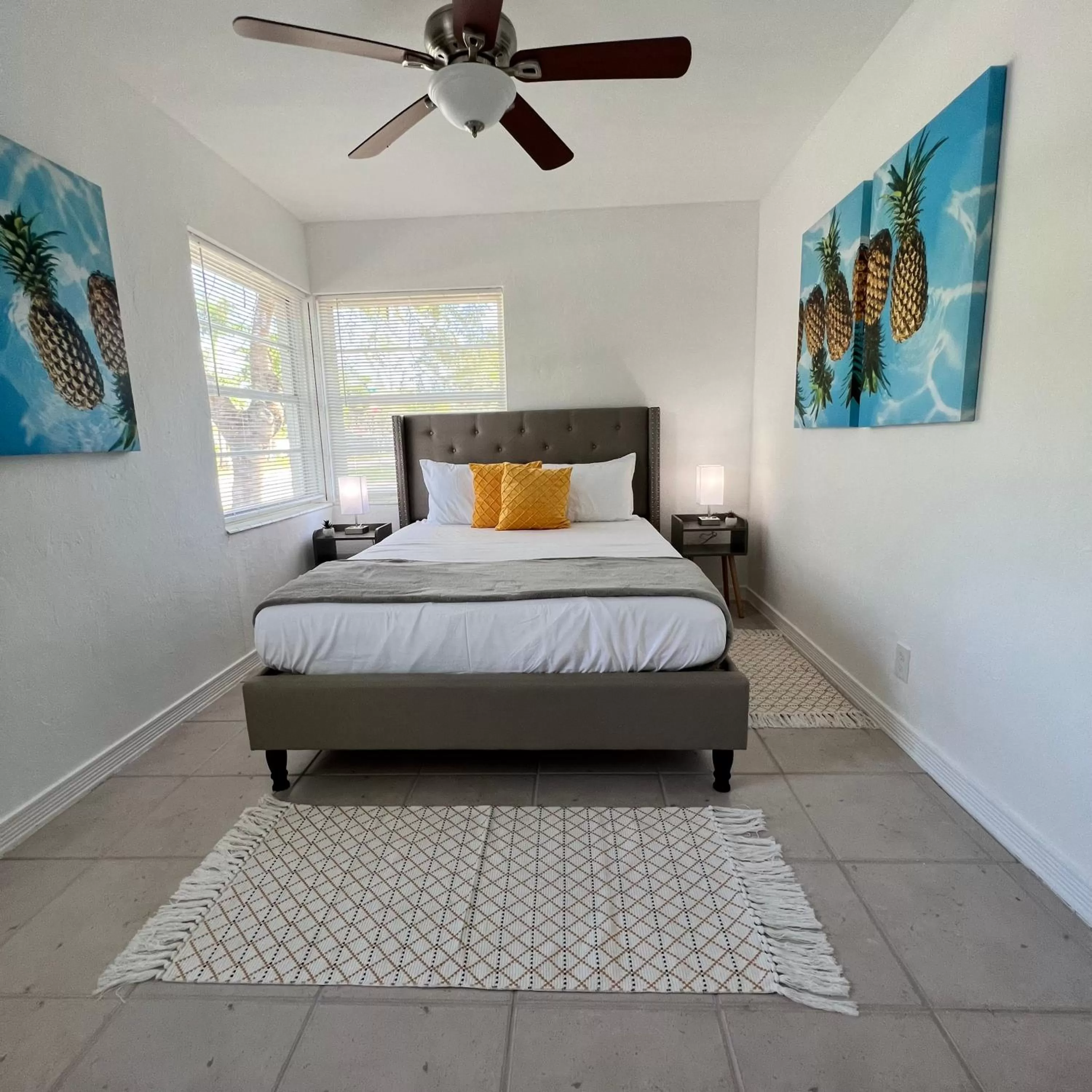 Bed in CocoBay 2BR Condos Near Beach, Galleria Mall, Wilton Manors, Cruise Port