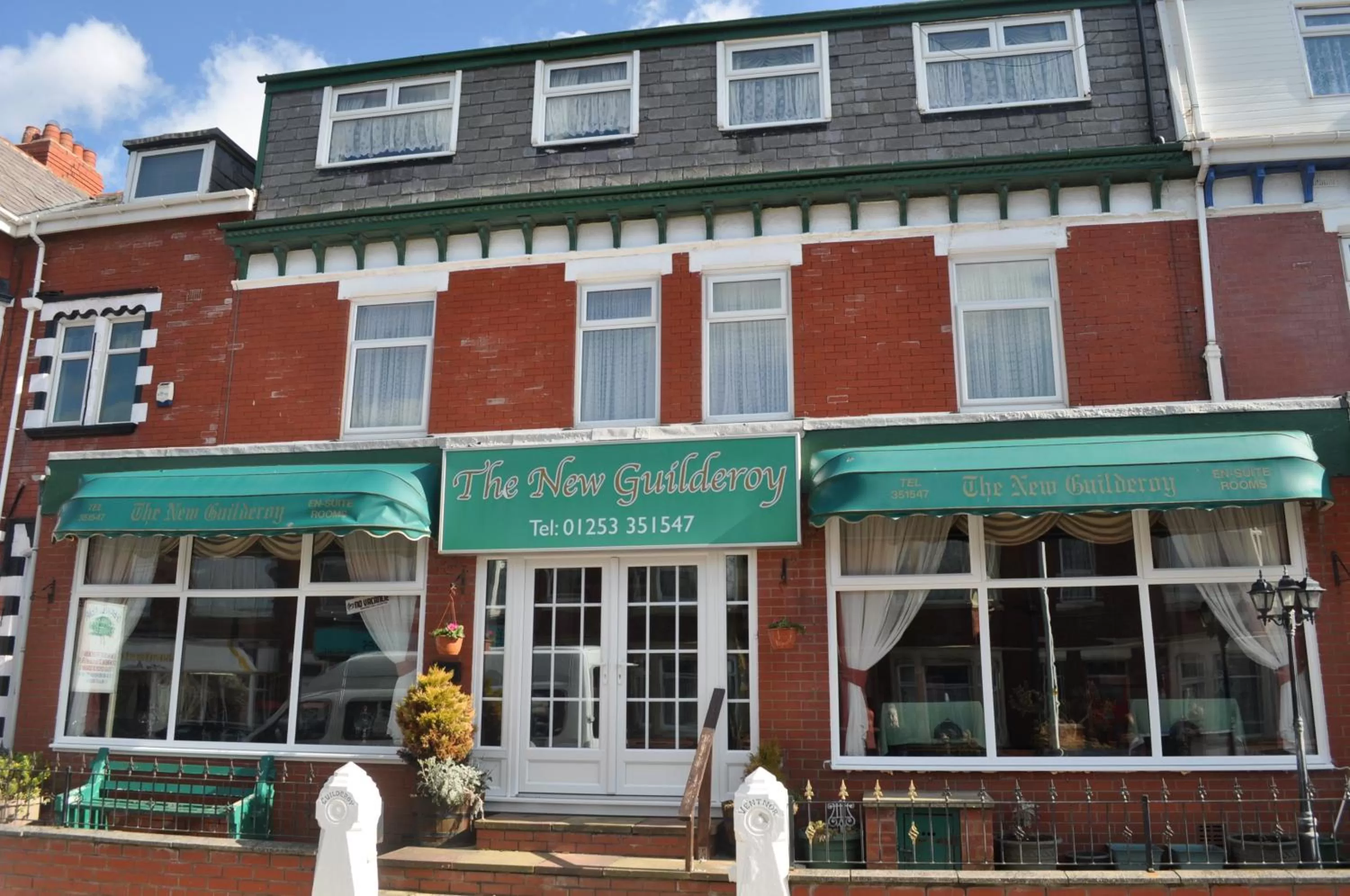 Facade/entrance in The New Guilderoy Hotel