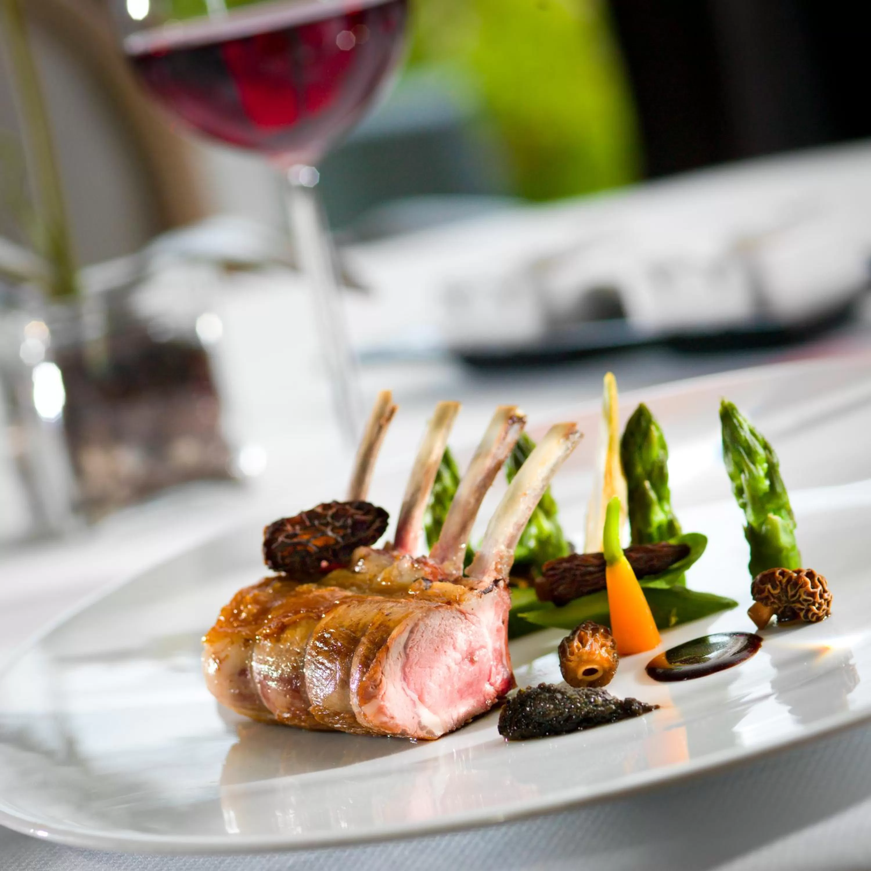 Food close-up in Ermitage De Corton - Teritoria