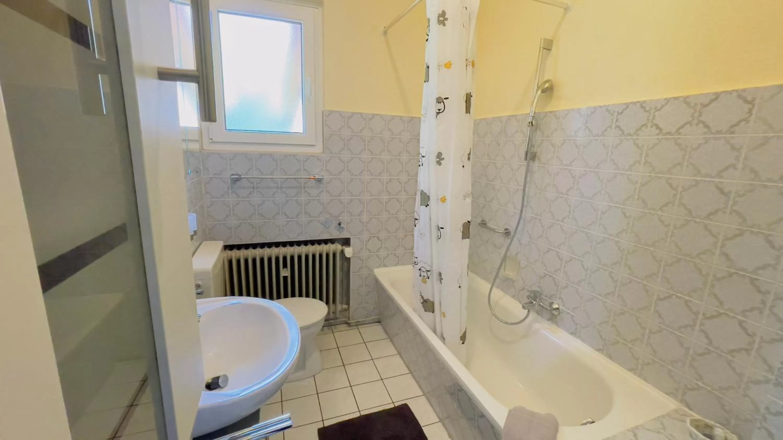 Bathroom in Hotel Schnehagen