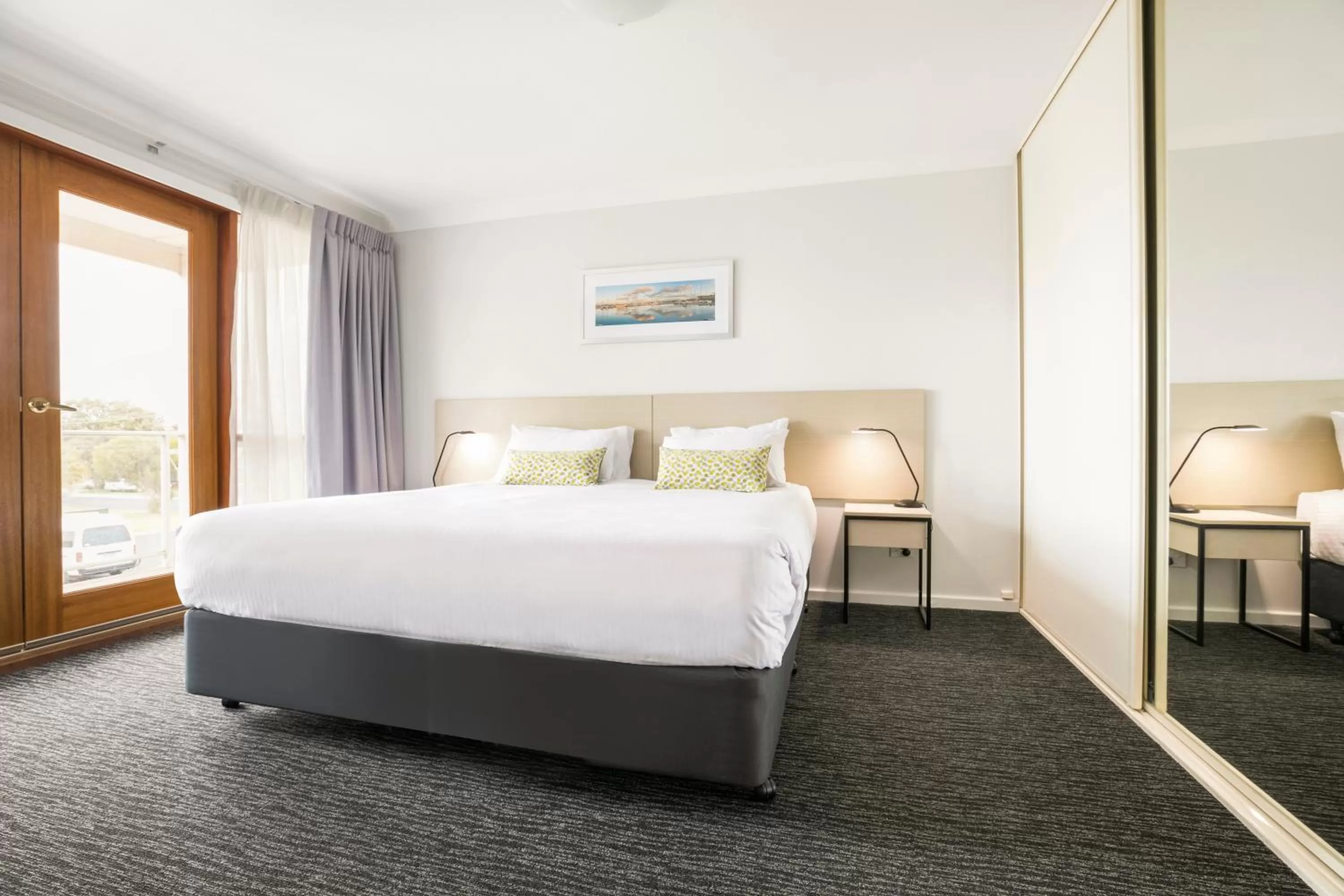 Bedroom, Bed in Nightcap at the Ship Inn