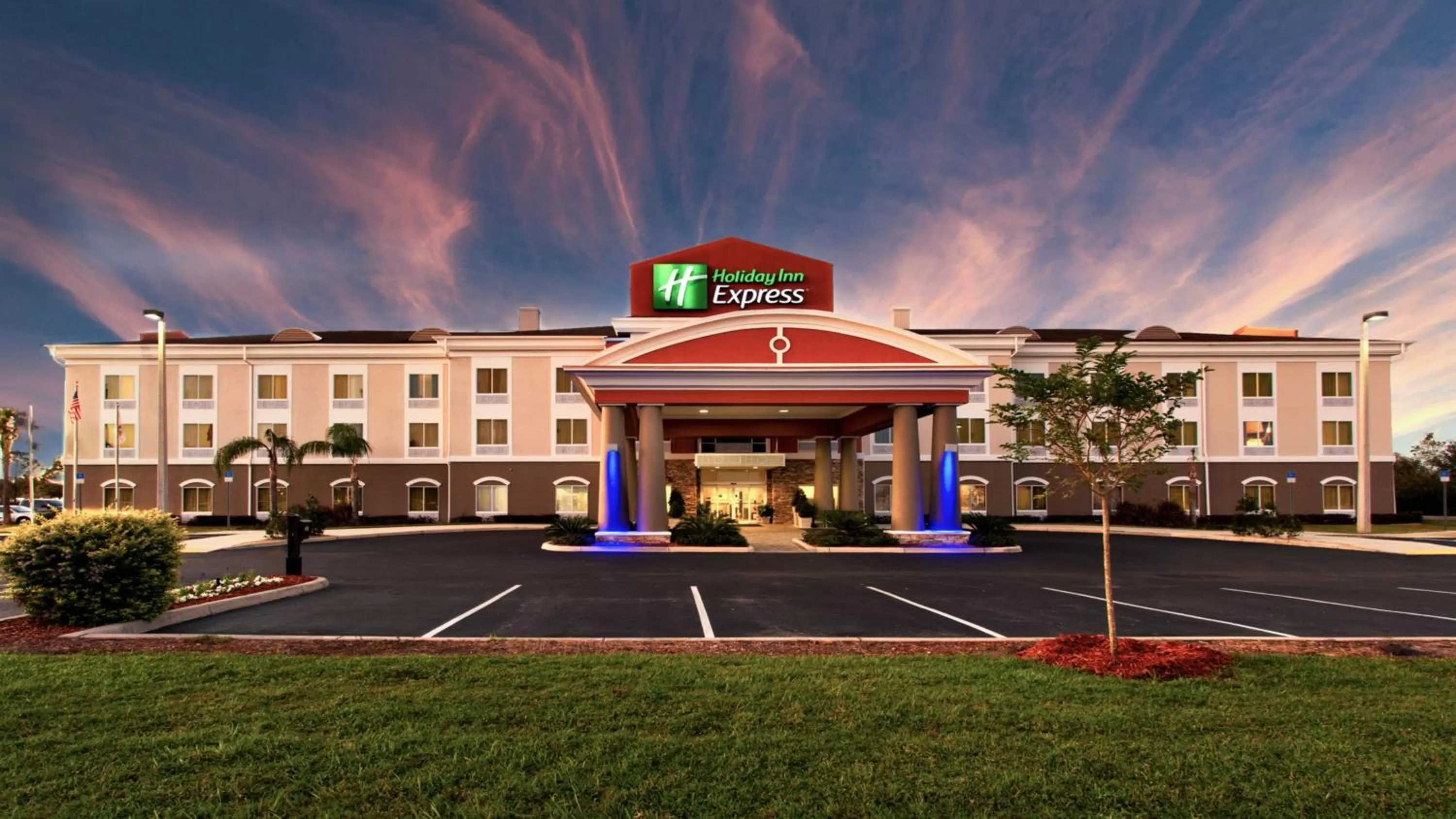 Property building in Holiday Inn Express Lake Wales North-Winter Haven by IHG