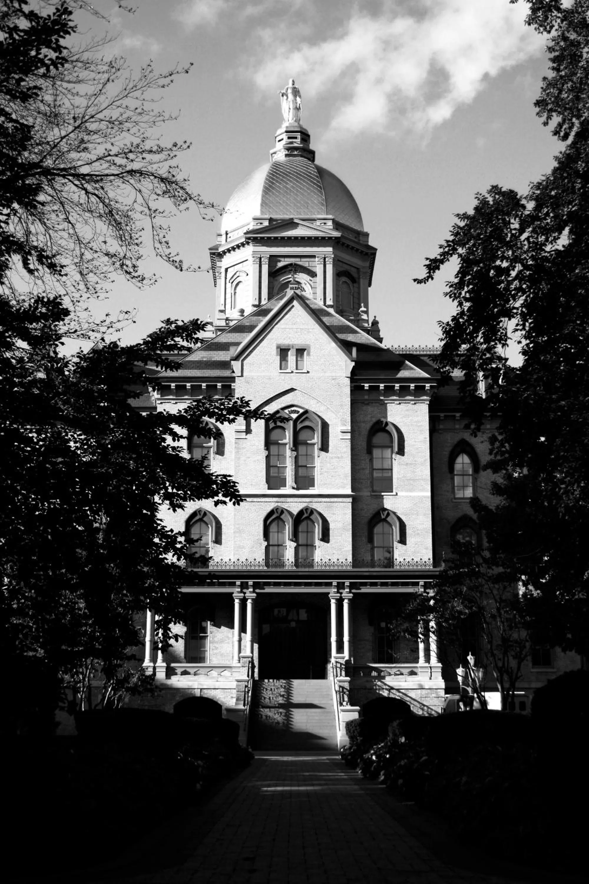Property building in Larkspur Landing South Bend