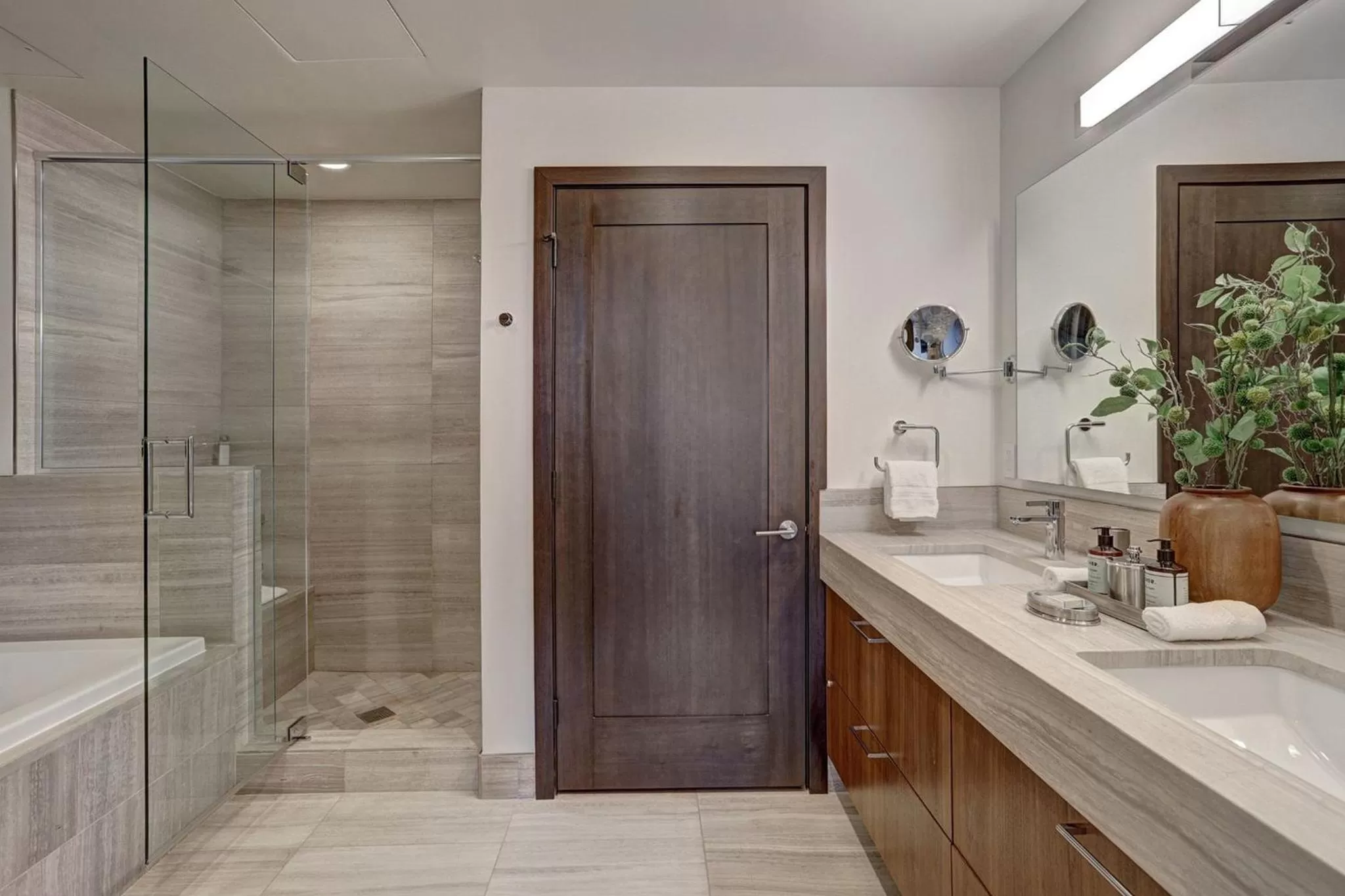 Bathroom in The Arrabelle at Vail Square, a RockResort
