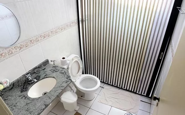 Bathroom in Vinte Park Hotel