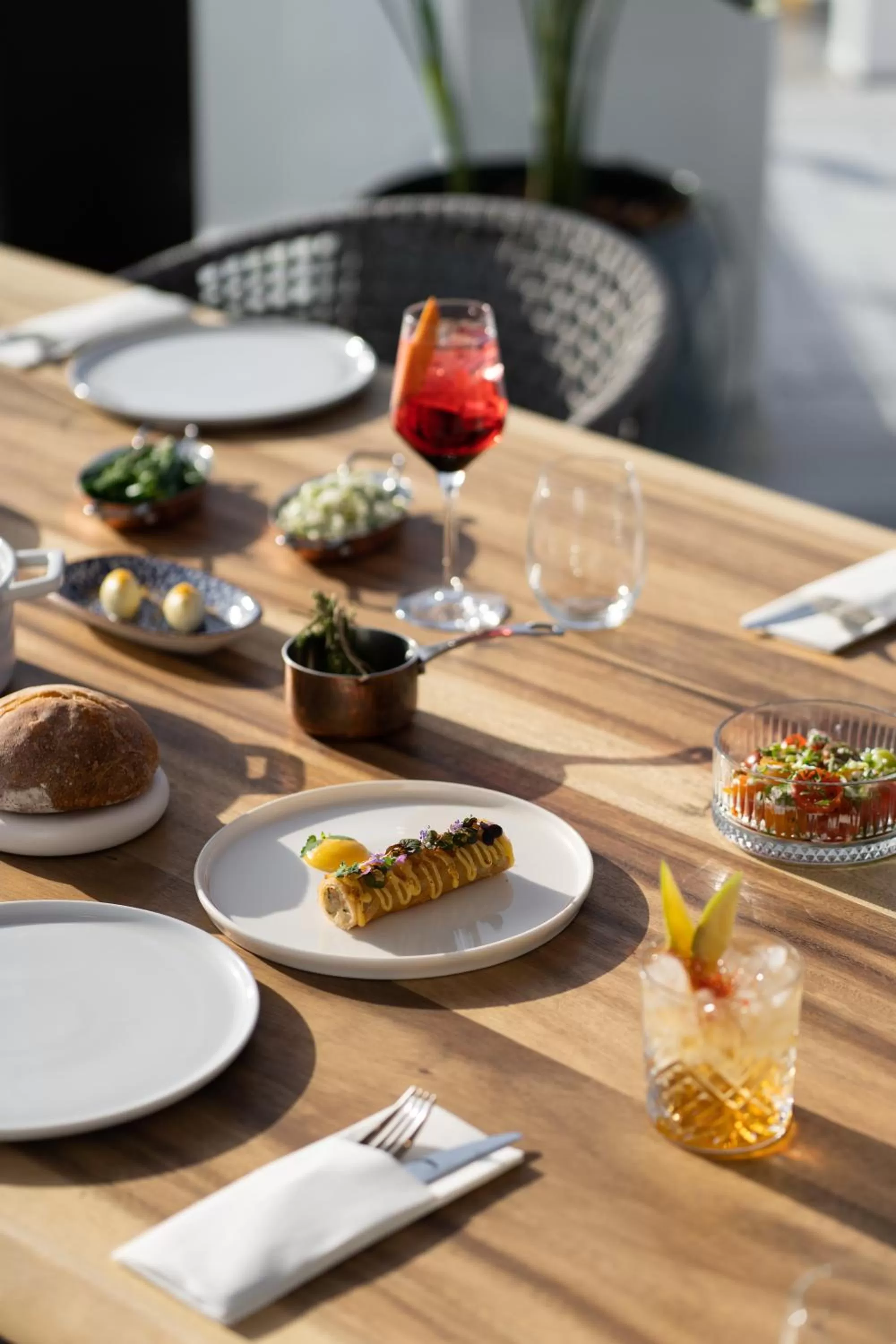 Restaurant/places to eat in De Sol Hotel & Spa