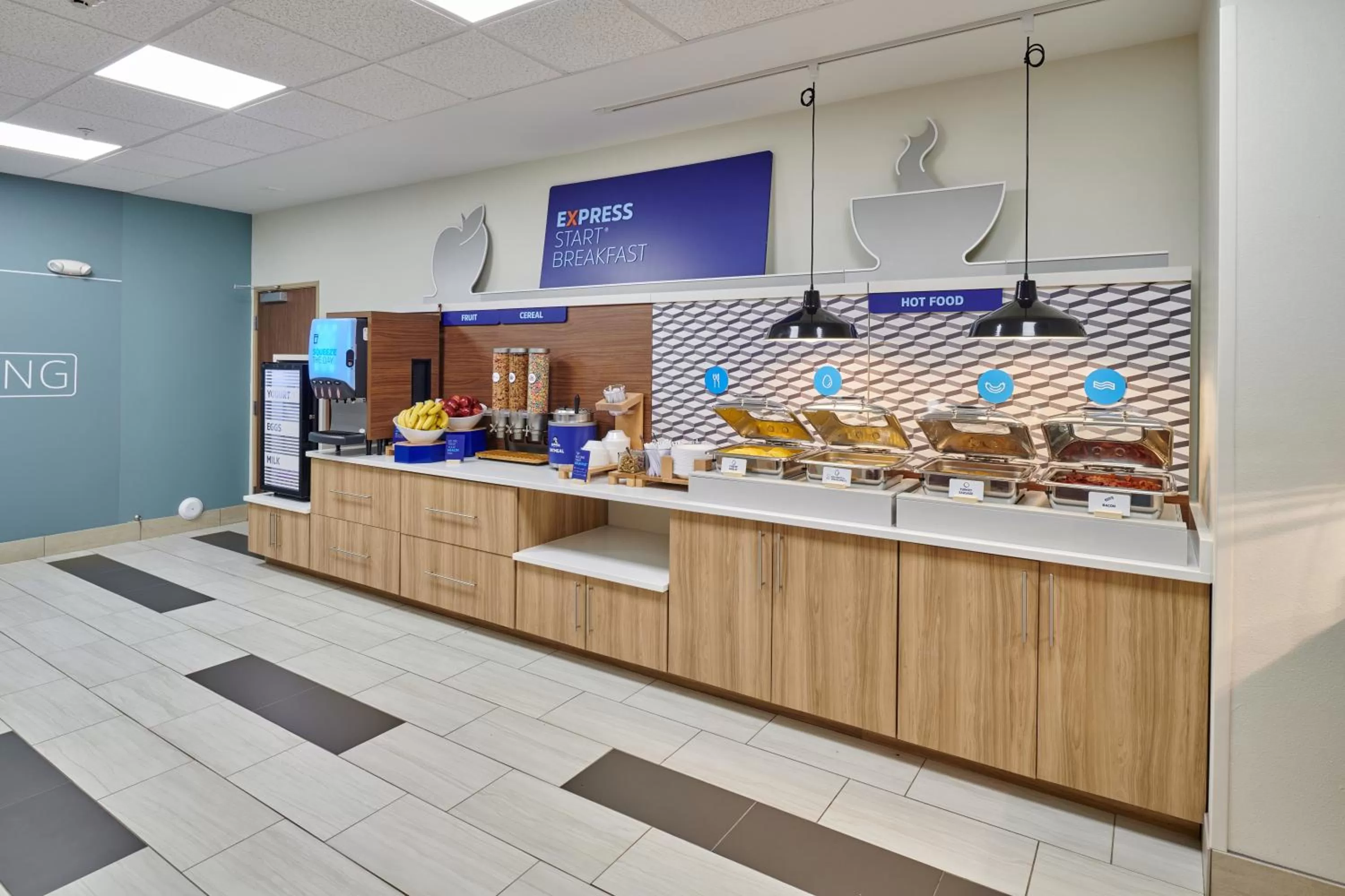 Breakfast in Holiday Inn Express & Suites El Paso East-Loop 375 by IHG