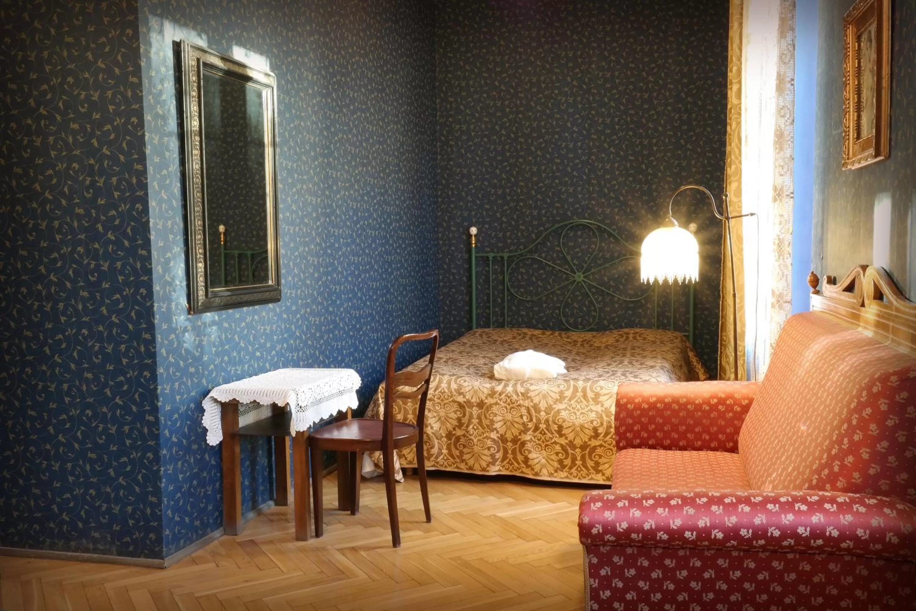 Bed in Austeria Klezmer Hois