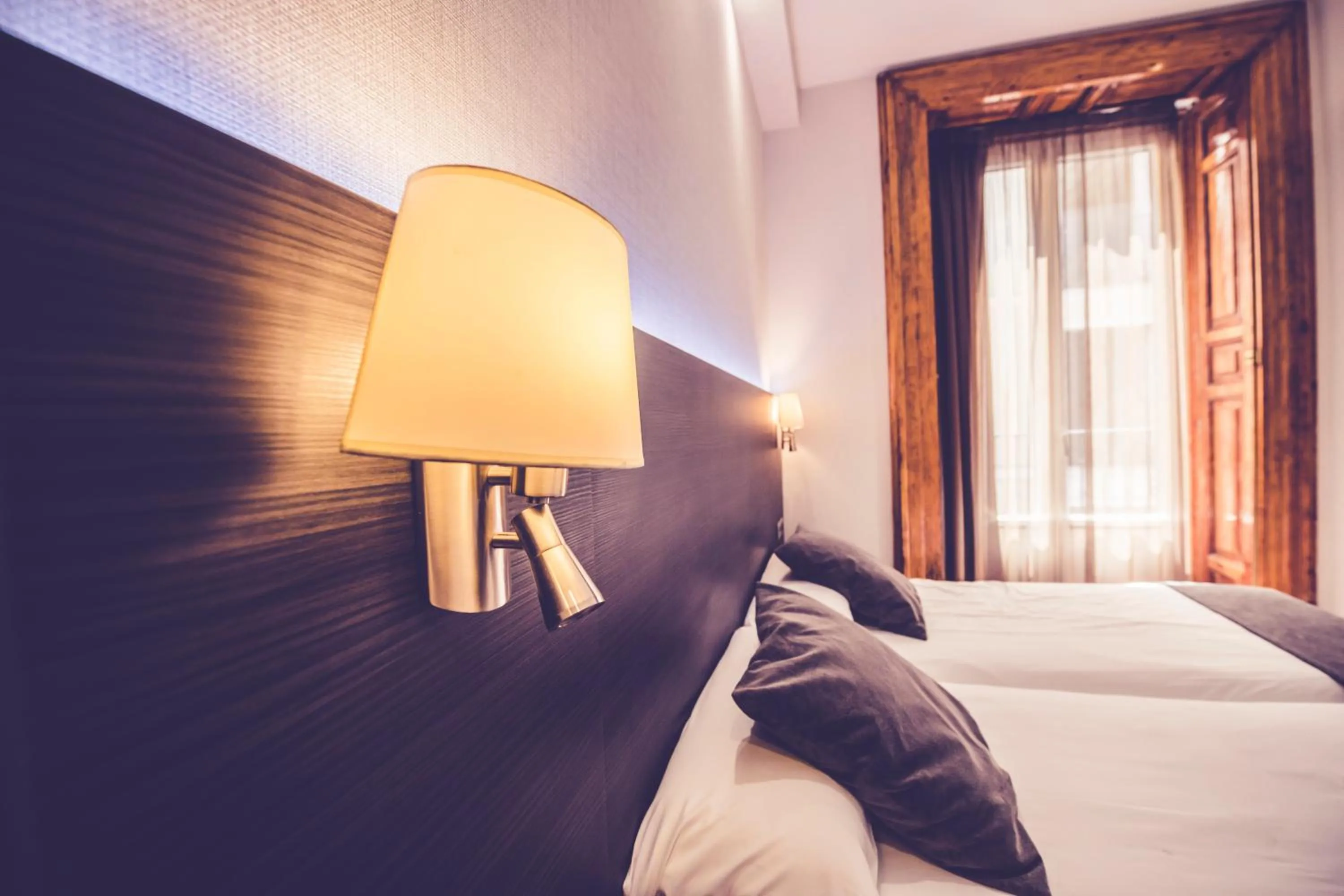 Bedroom, Bed in Hostal Marlasca