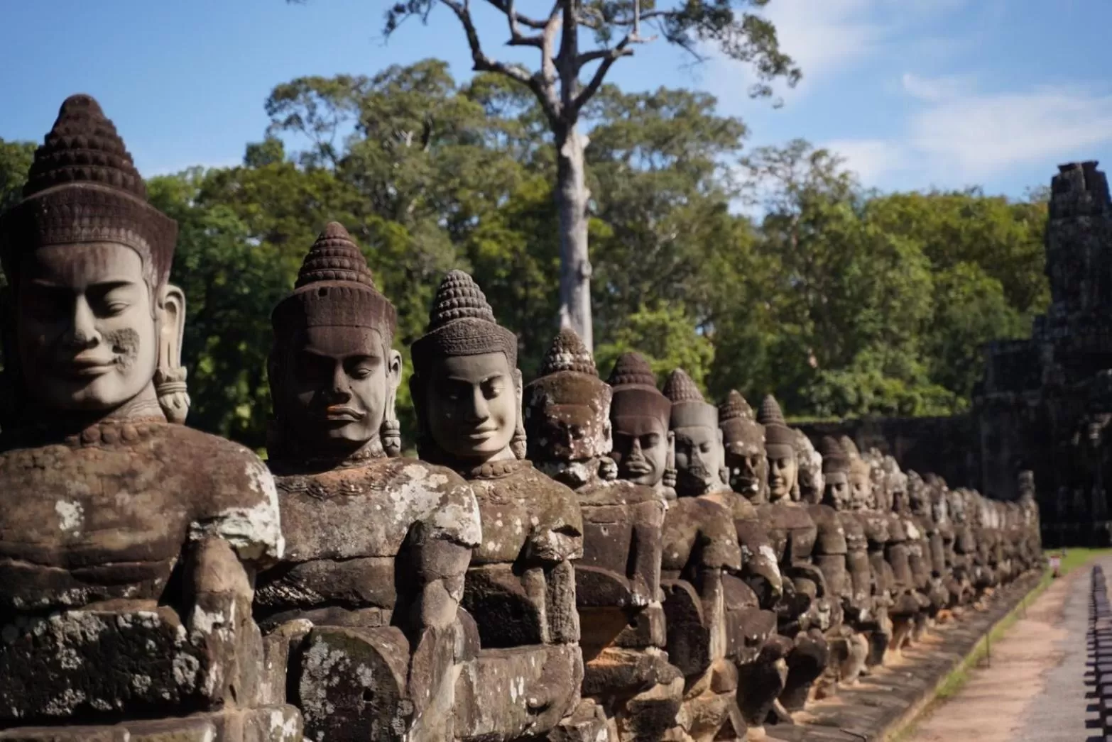 Nearby landmark in DEN HOTEL TOTONOU SIEM REAP