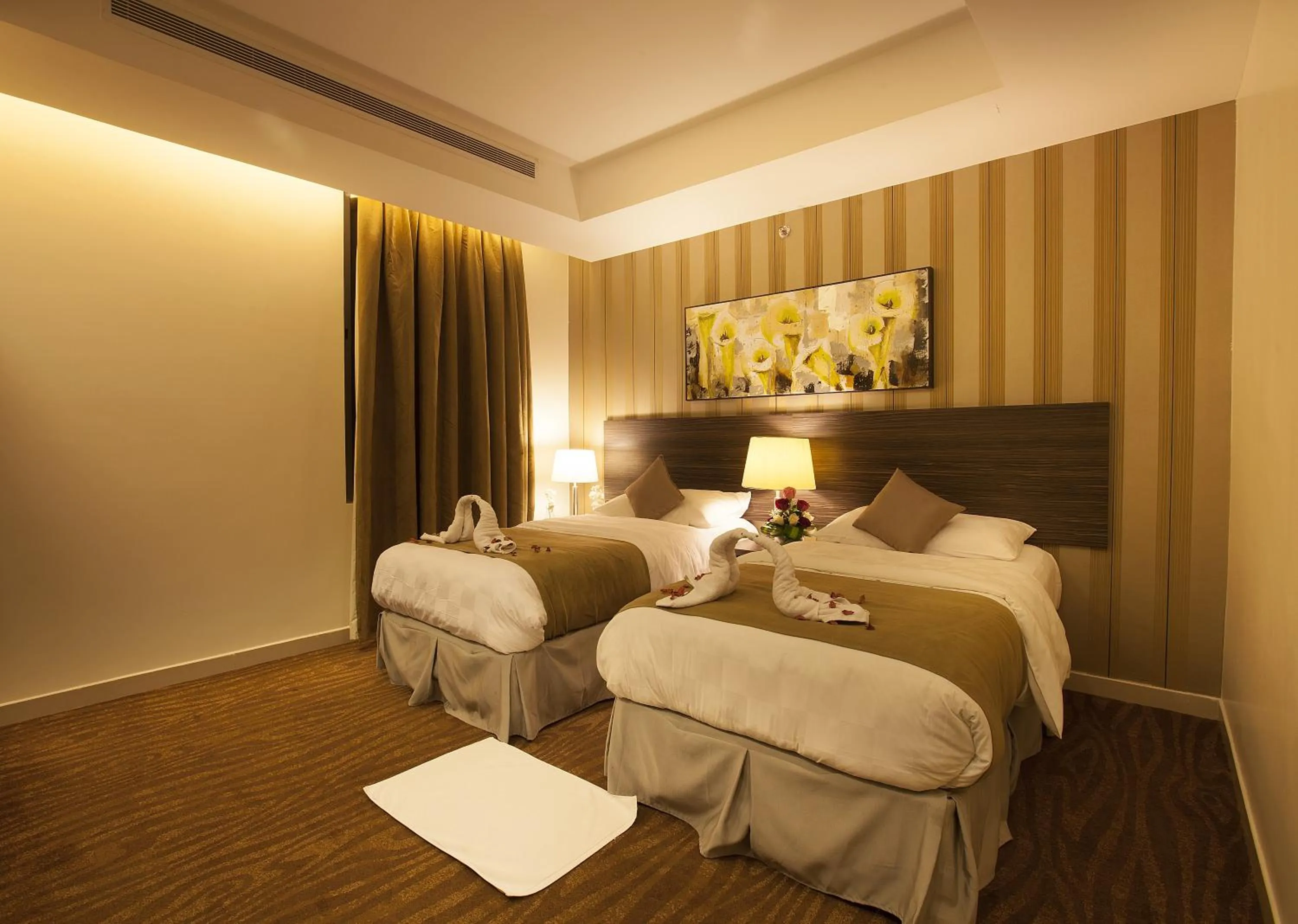 Bed in Hayat Watheer for serviced Apartment