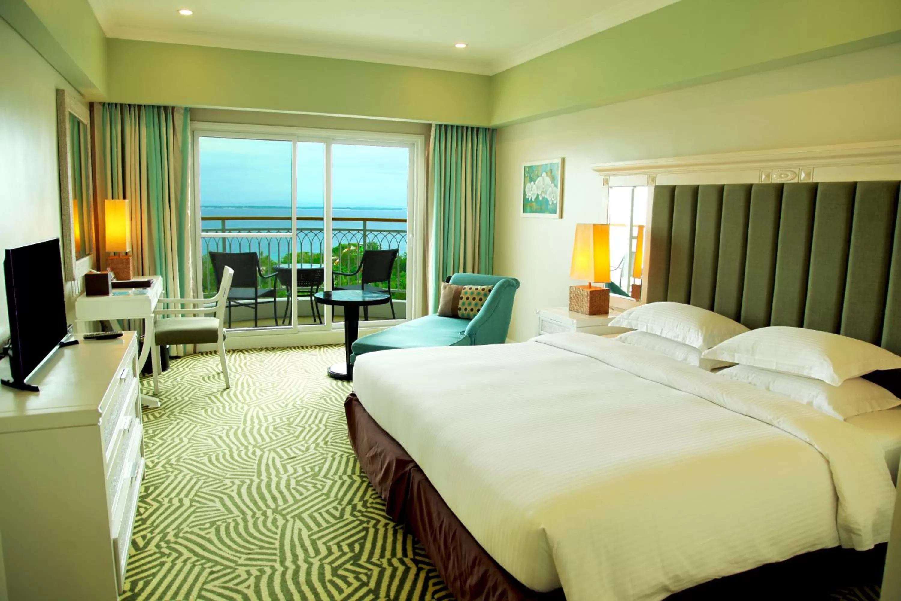 Bedroom, Bed in Jpark Island Resort & Waterpark Cebu