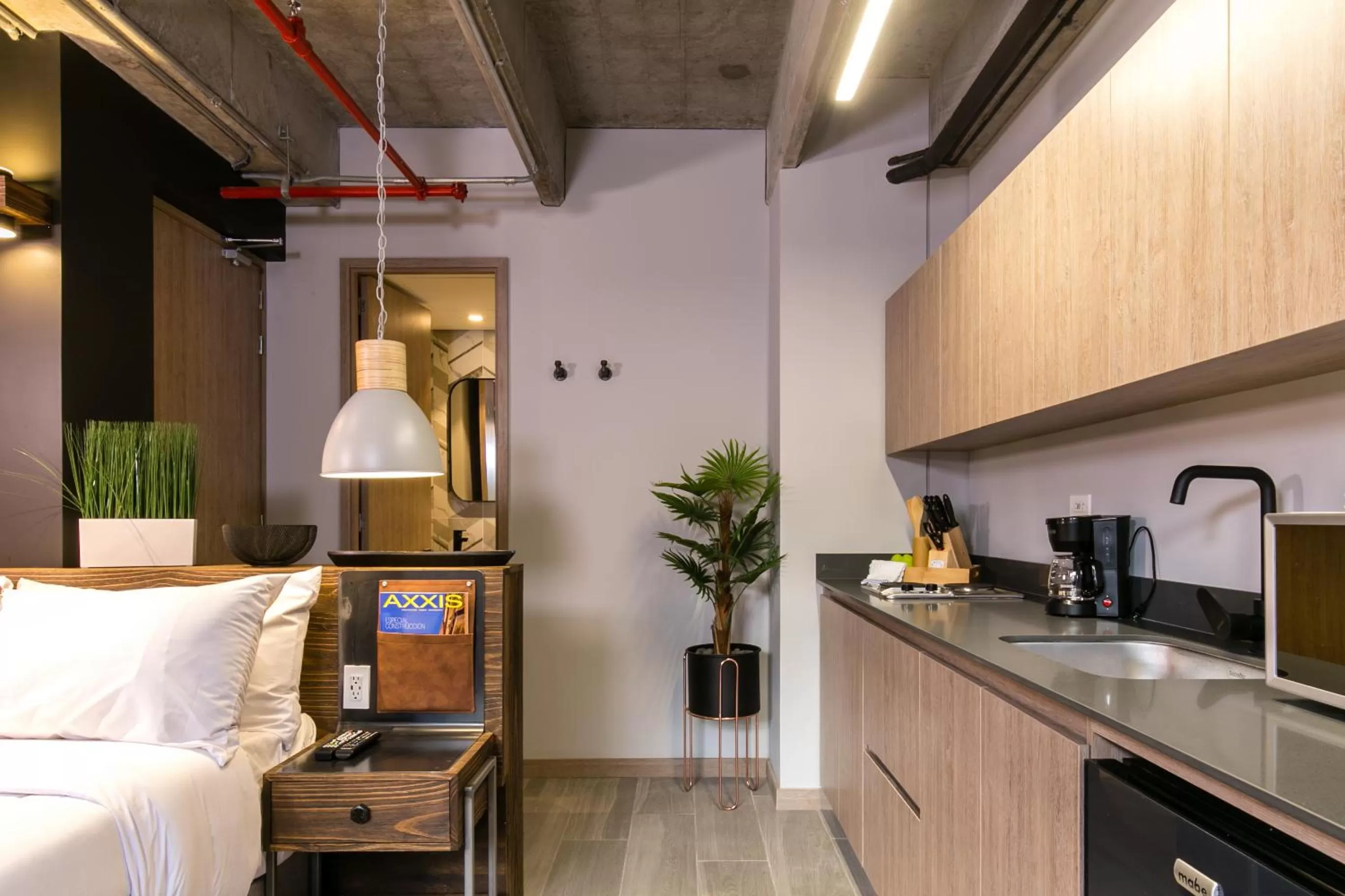 Coffee/tea facilities, Bed in Factory Lofts Hotel