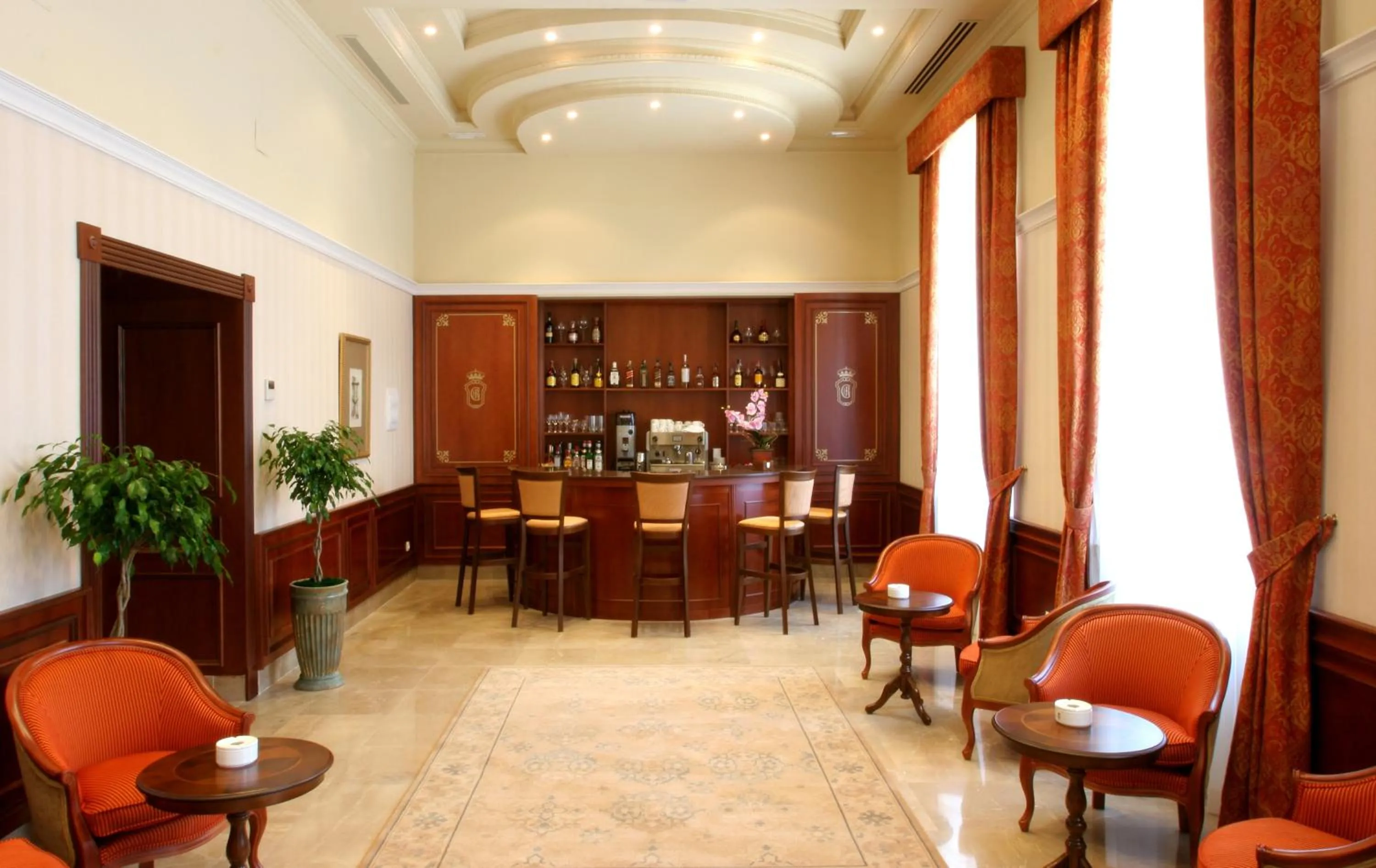 Lounge or bar in Arcea Gran Hotel Pelayo