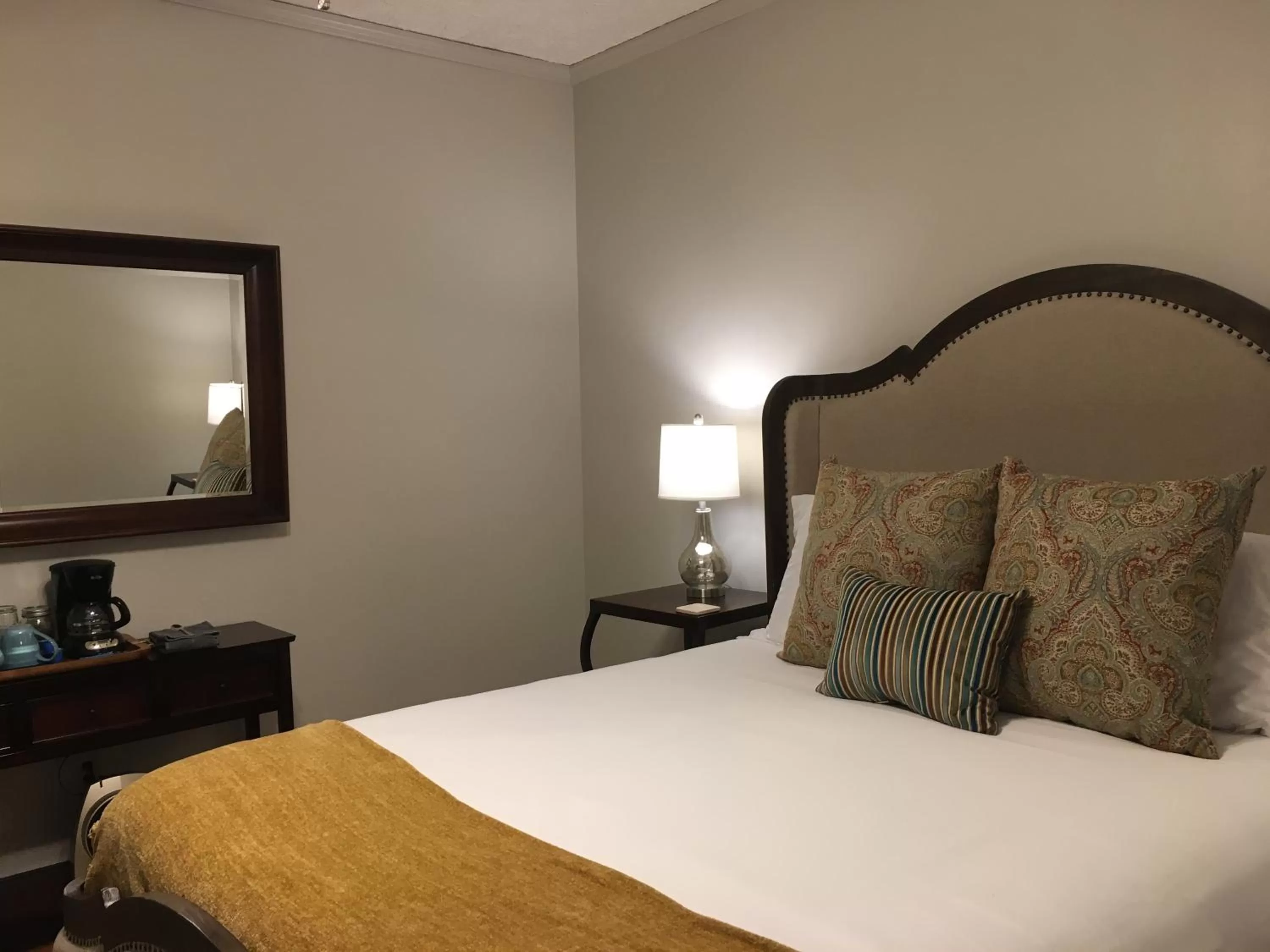 Bed in Barefoot Hills