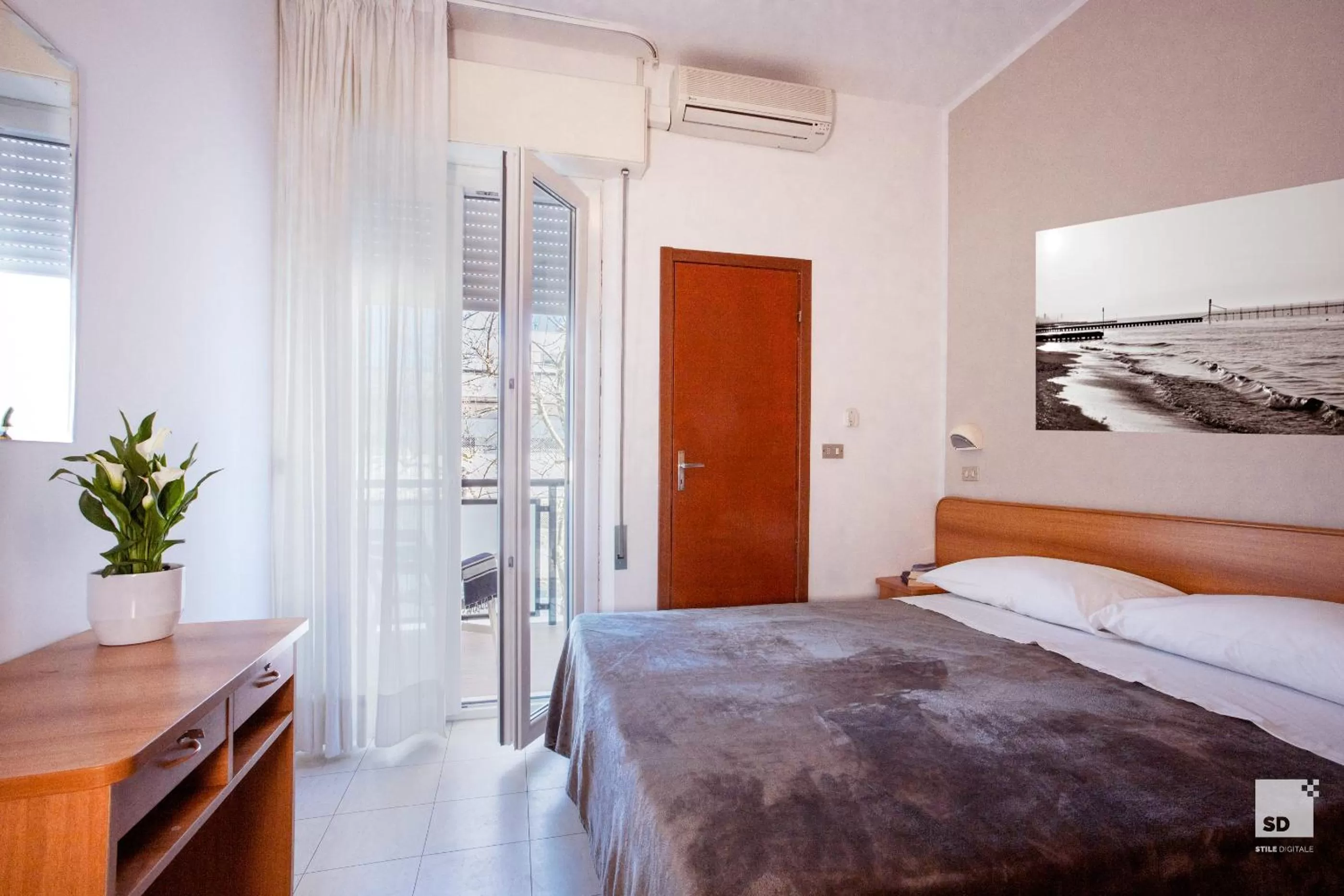 Photo of the whole room in Hotel Fattori Mare