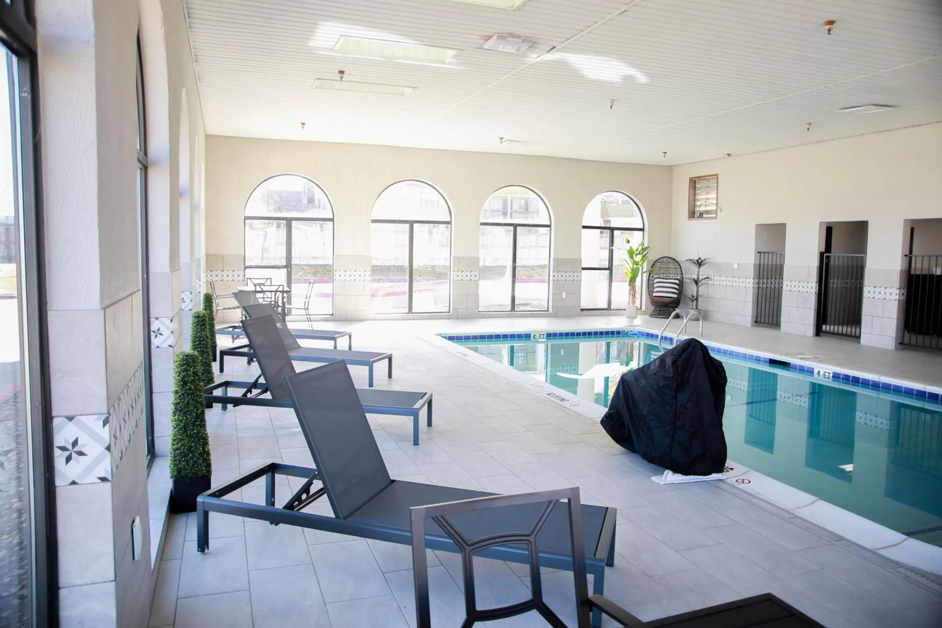 Swimming pool in Days Inn by Wyndham Amarillo - Medical Center