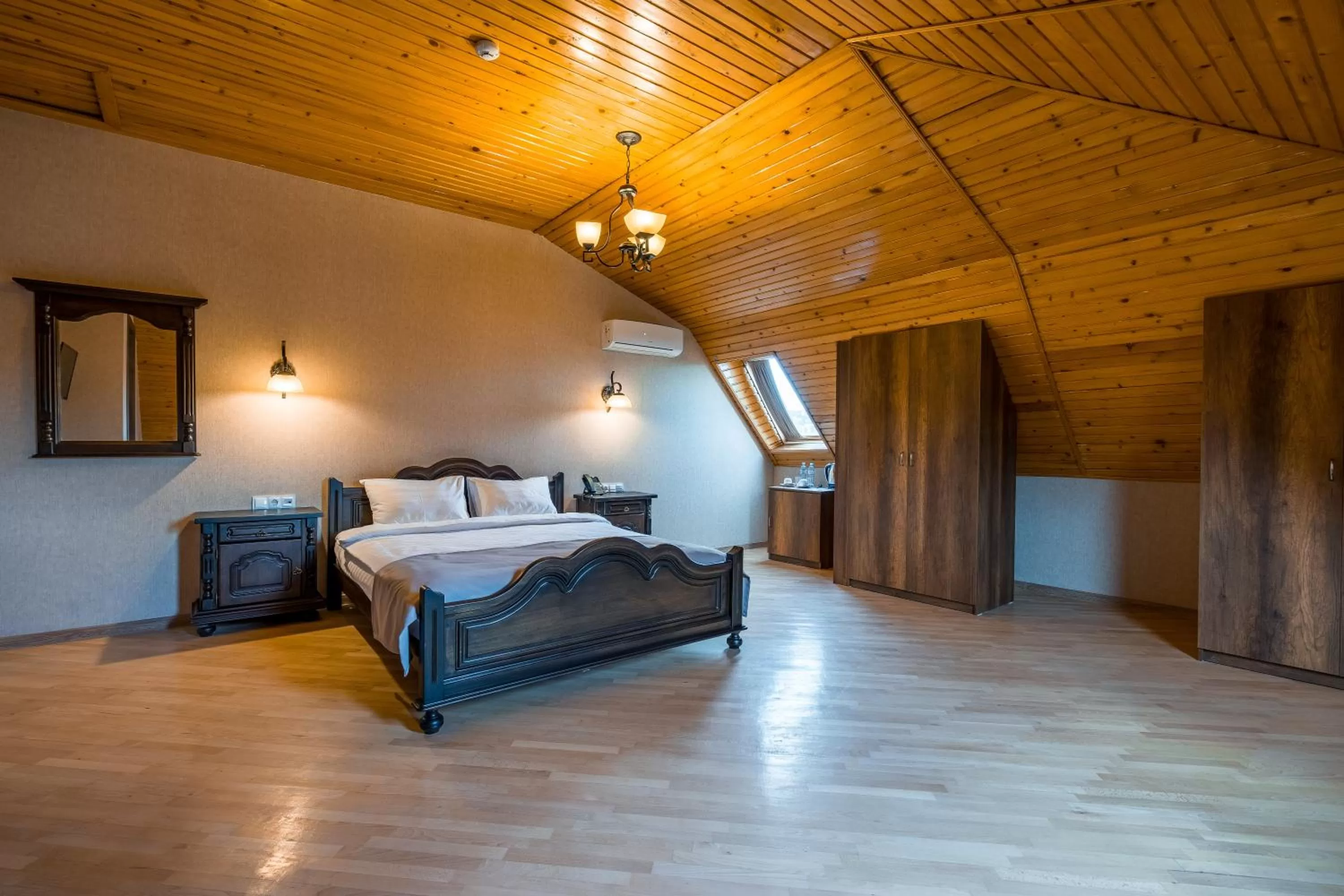 Standard Double Room in Hotel Imperial House