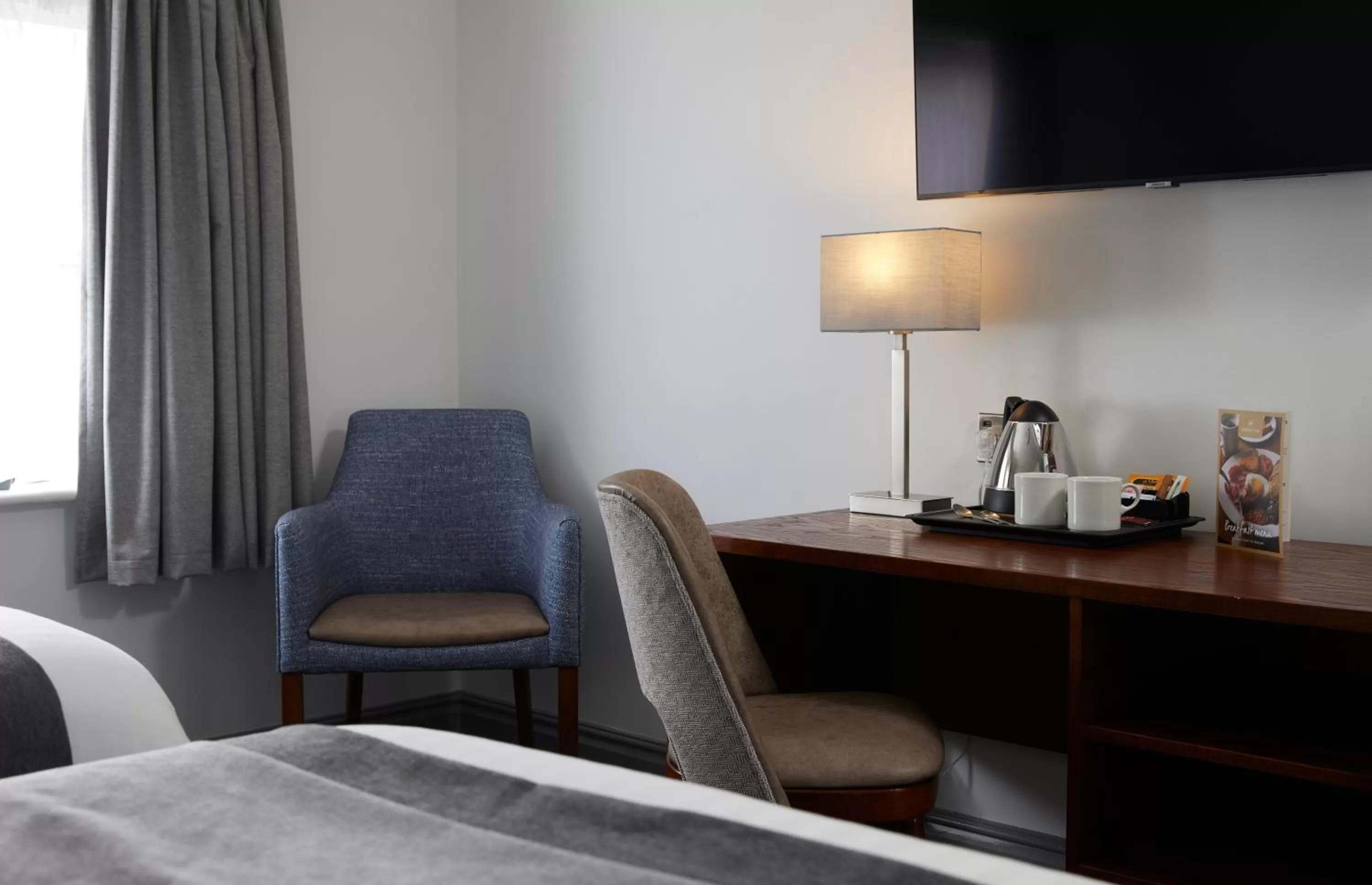 Bed in Highwayman By Greene King Inn